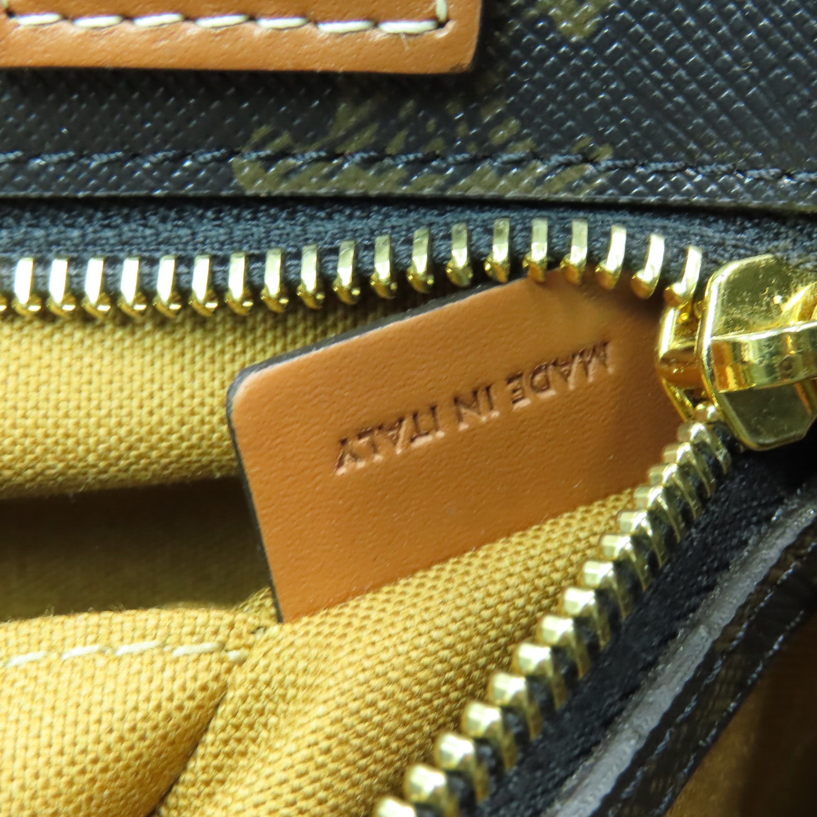 CELINE 【激減優惠】塗層皮革Triomphe Cabas金扣手挽肩背兩用袋棕色