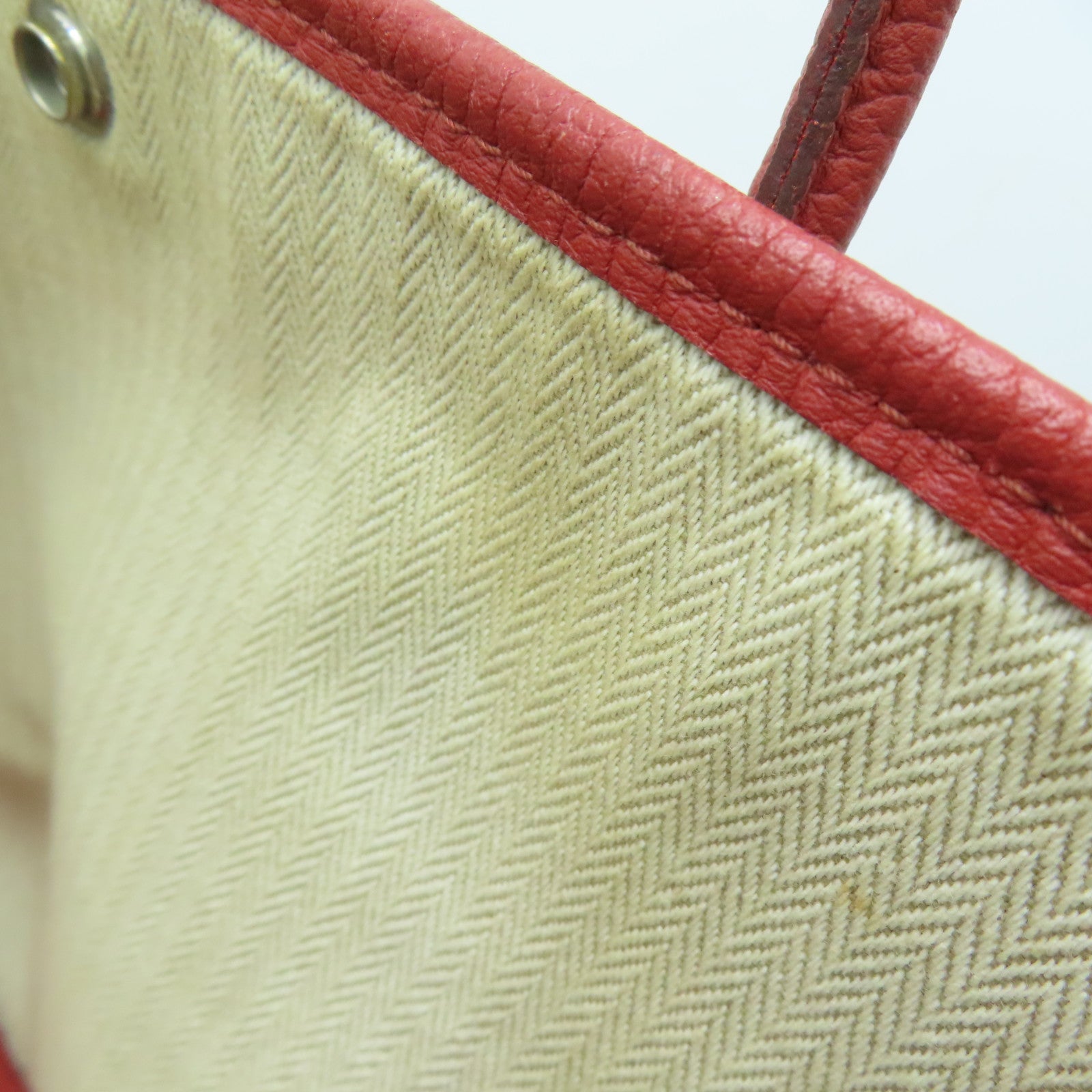 HERMES Clemence Leather Garden Party PM Silver Buckle Handle Bag Red