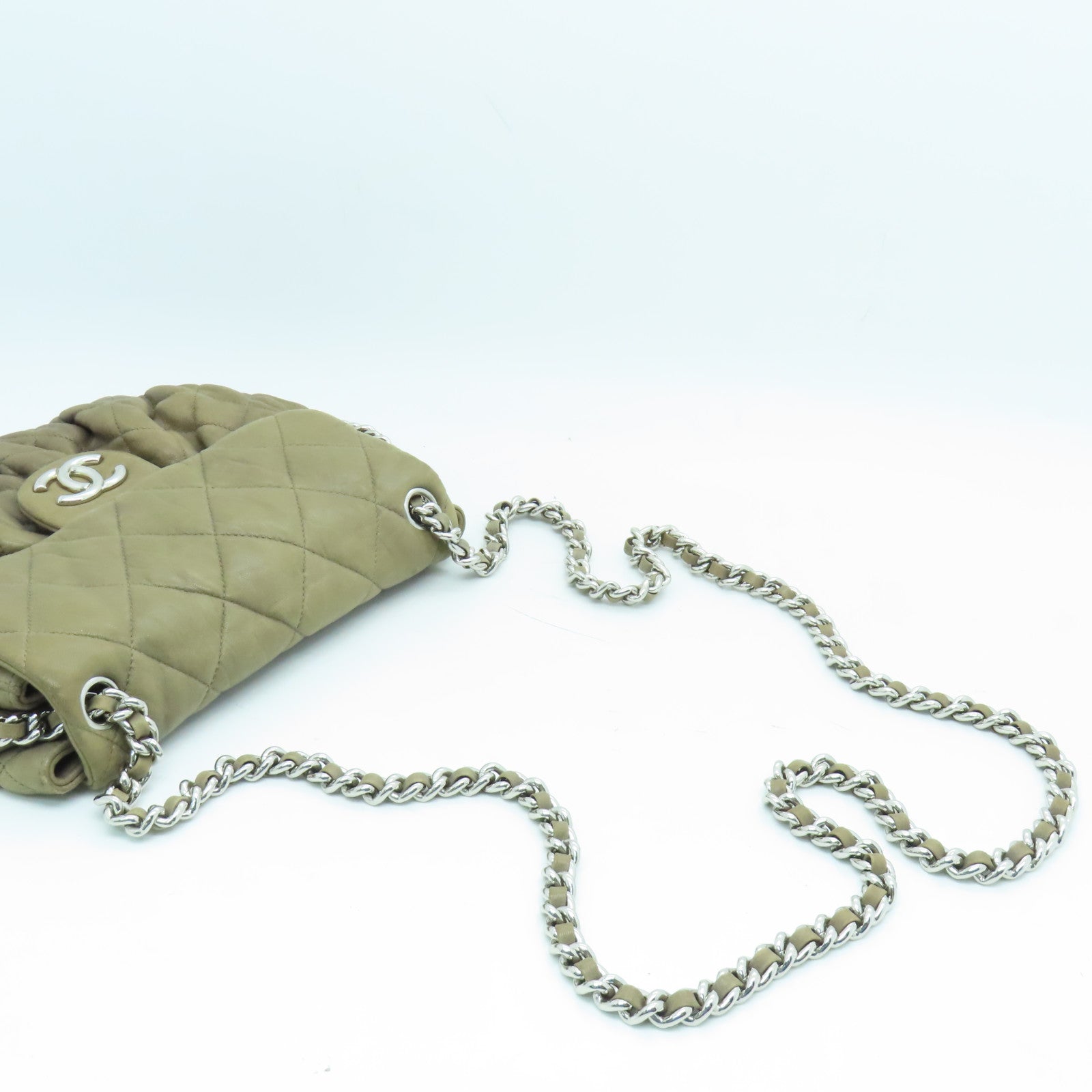 CHANEL Rhombus Sheepskin Leather Chain Shoulder Silver Buckle Shoulder Bag Light Brown