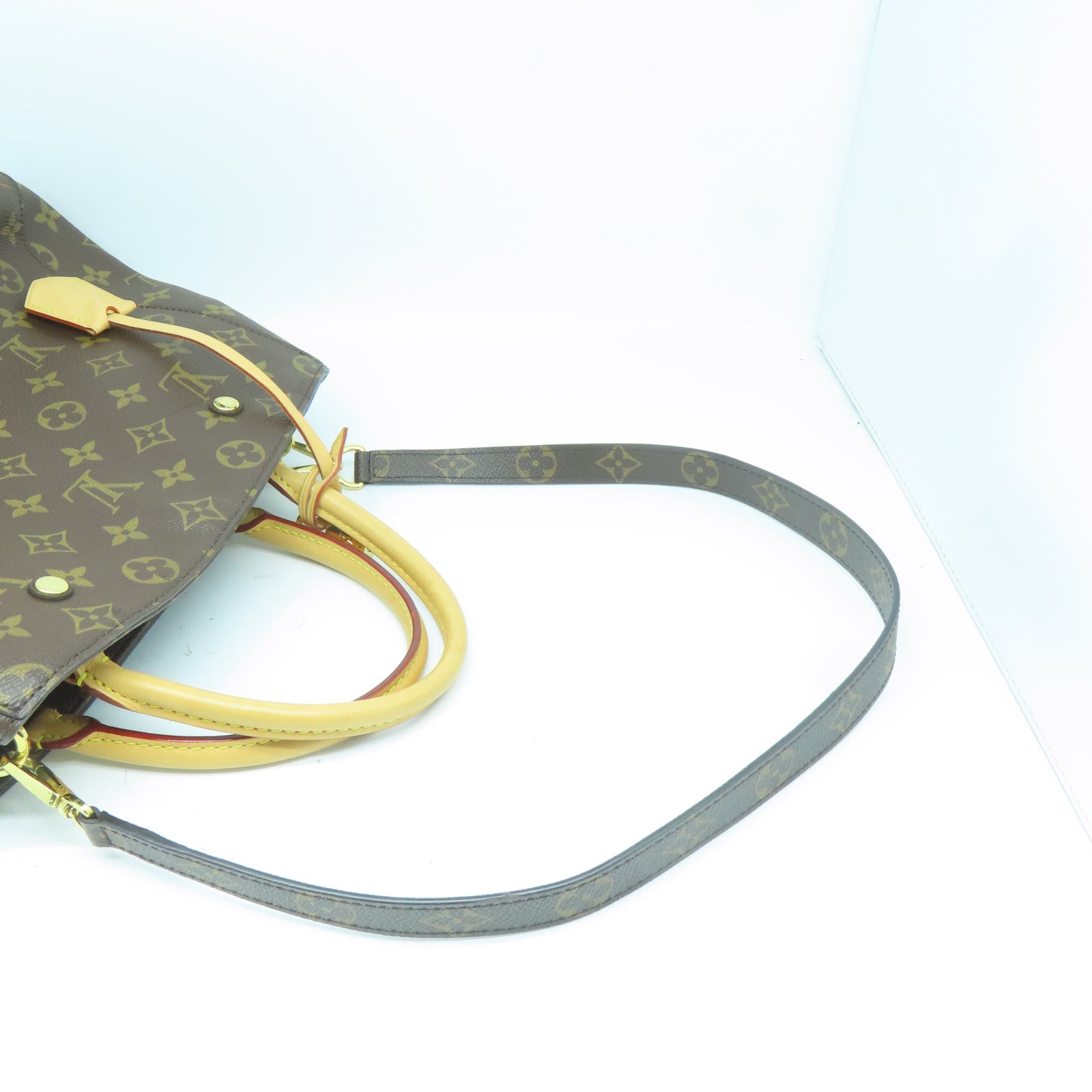 LOUIS VUITTON Monogram Montaigne MM金扣手挽肩背兩用袋棕色