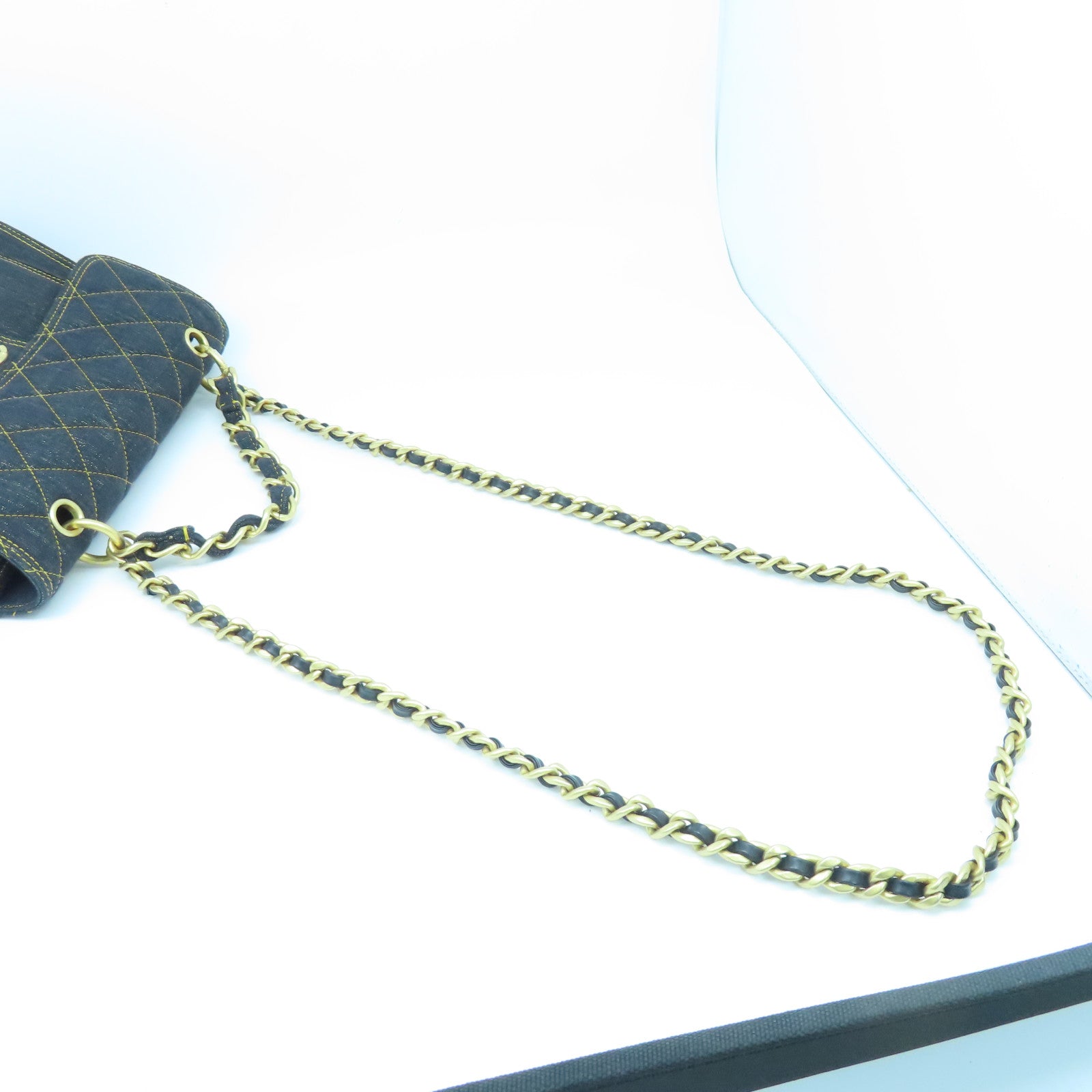CHANEL Rhombus Denim Chain Shoulder Gold Buckle Shoulder Bag Black Blue/Yellow