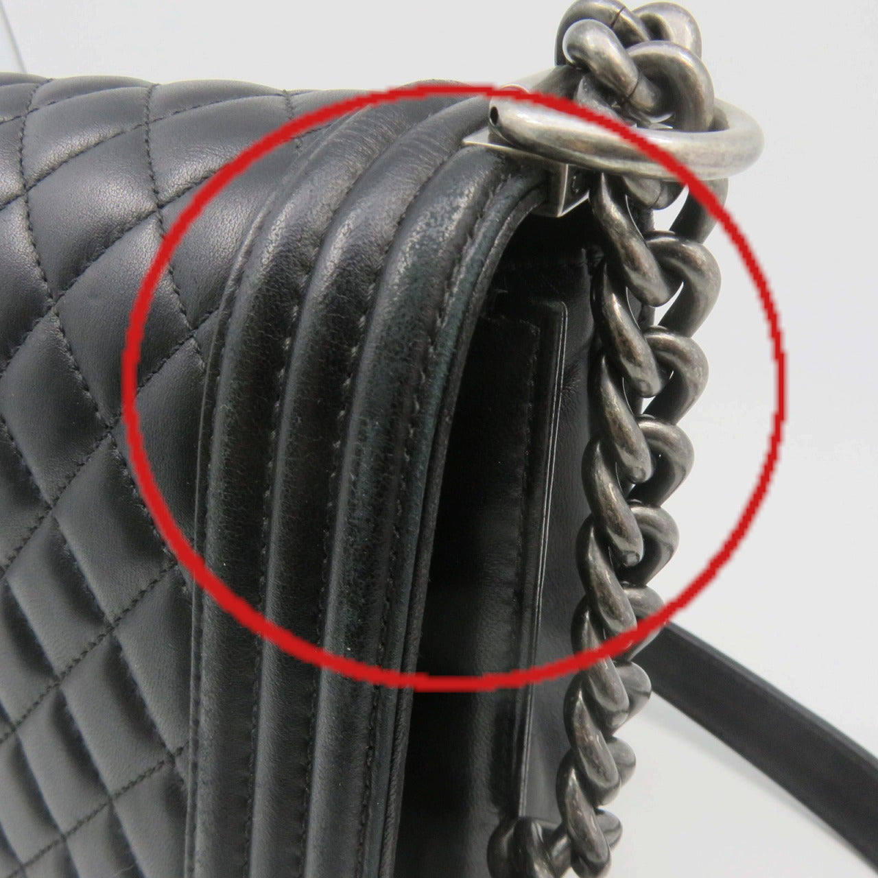 CHANEL 菱格羊皮皮革Boy Chanel 28cm Shoulder Bag銀扣鏈帶肩背袋黑色