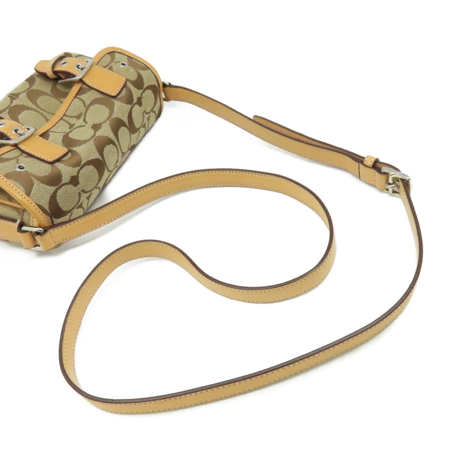 COACH 帆布Shoulder Bag銀扣肩背袋啡色