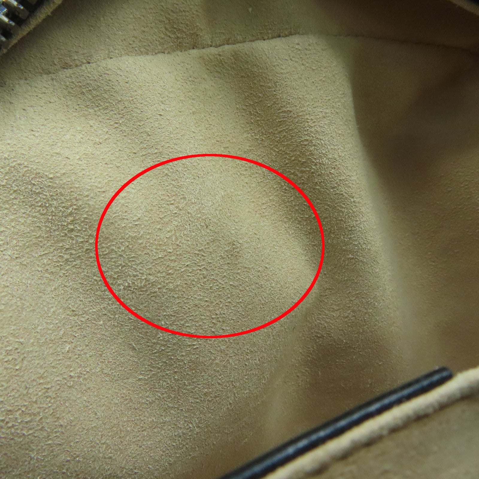 GUCCI 牛皮皮革GG Marmont金扣鏈帶肩背袋黑色
