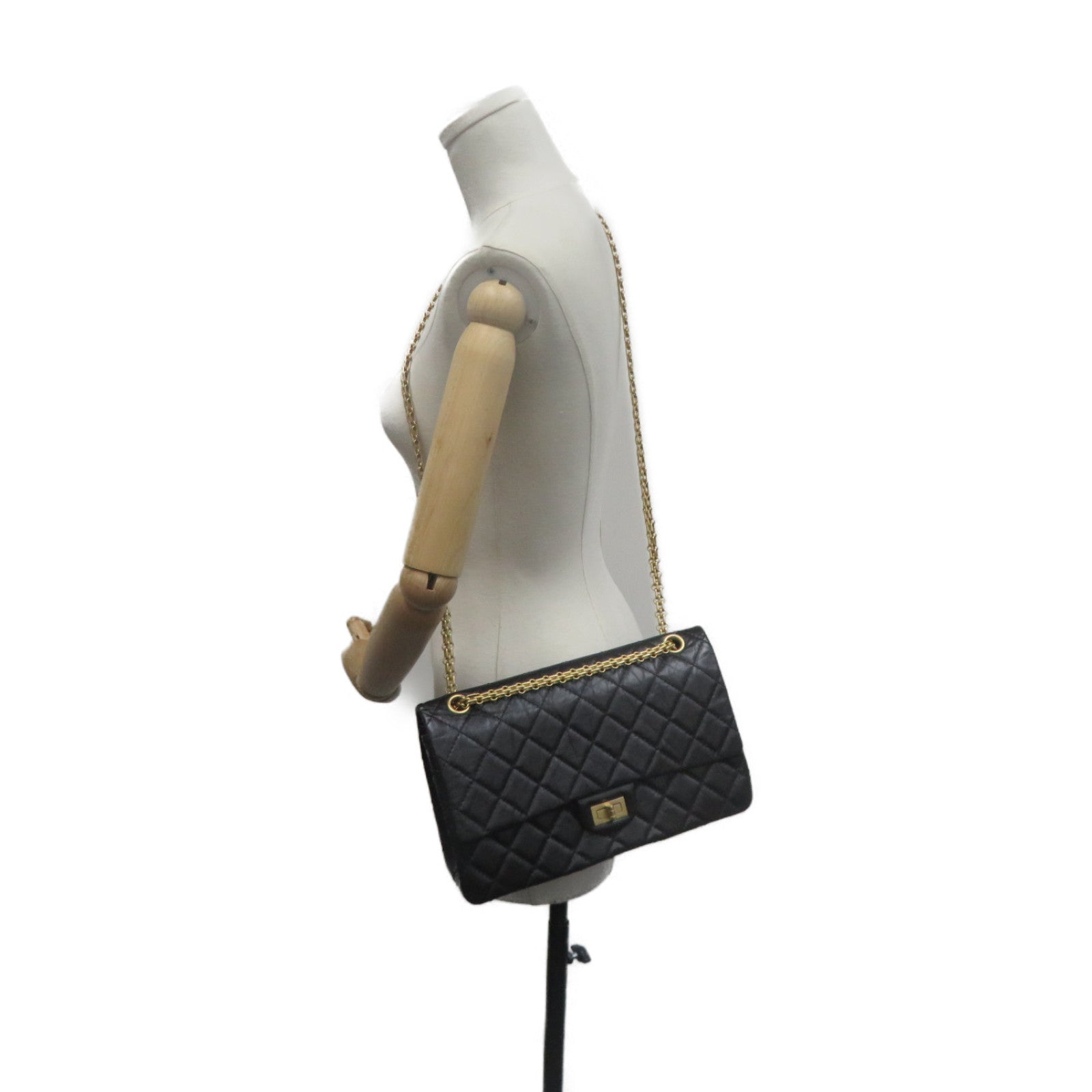 CHANEL 菱格牛皮皮革2.55 Chain Shoulder Bag金扣鏈帶肩背袋黑色