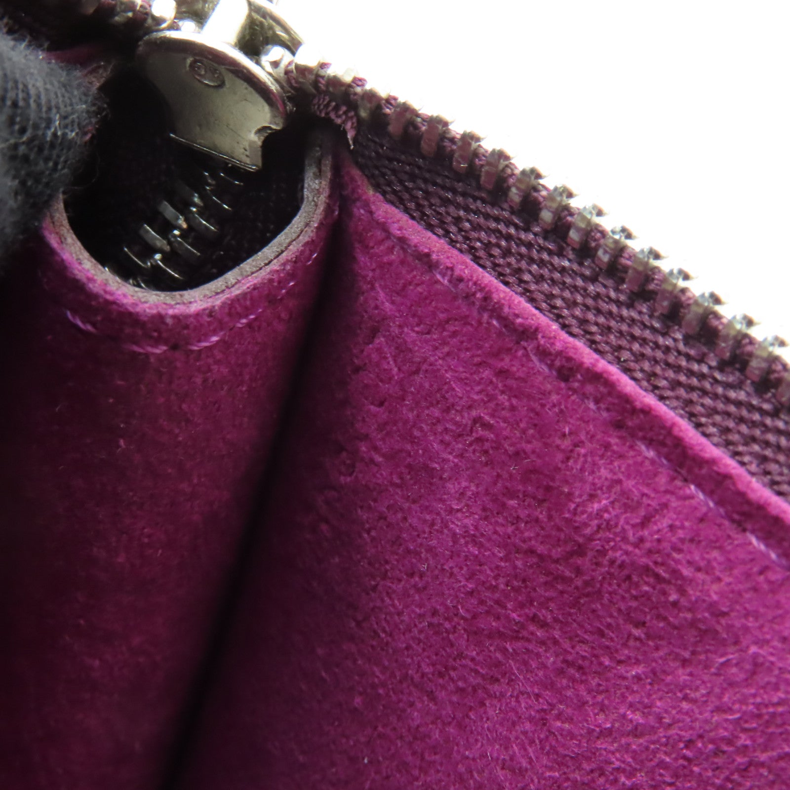 LOUIS VUITTON Epi Pochette Accessoires銀扣手挽袋紫色