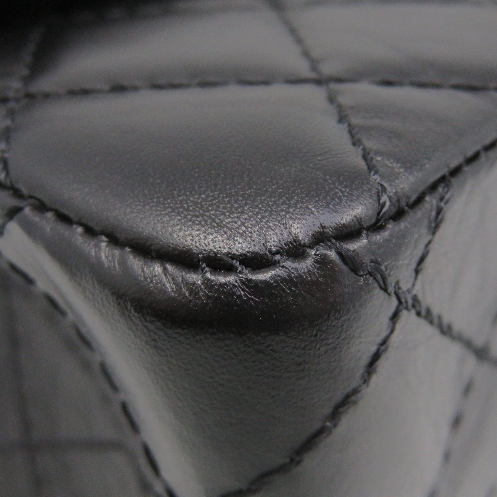 CHANEL 菱格牛皮皮革2.55 Chain Shoulder Bag金扣鏈帶肩背袋黑色