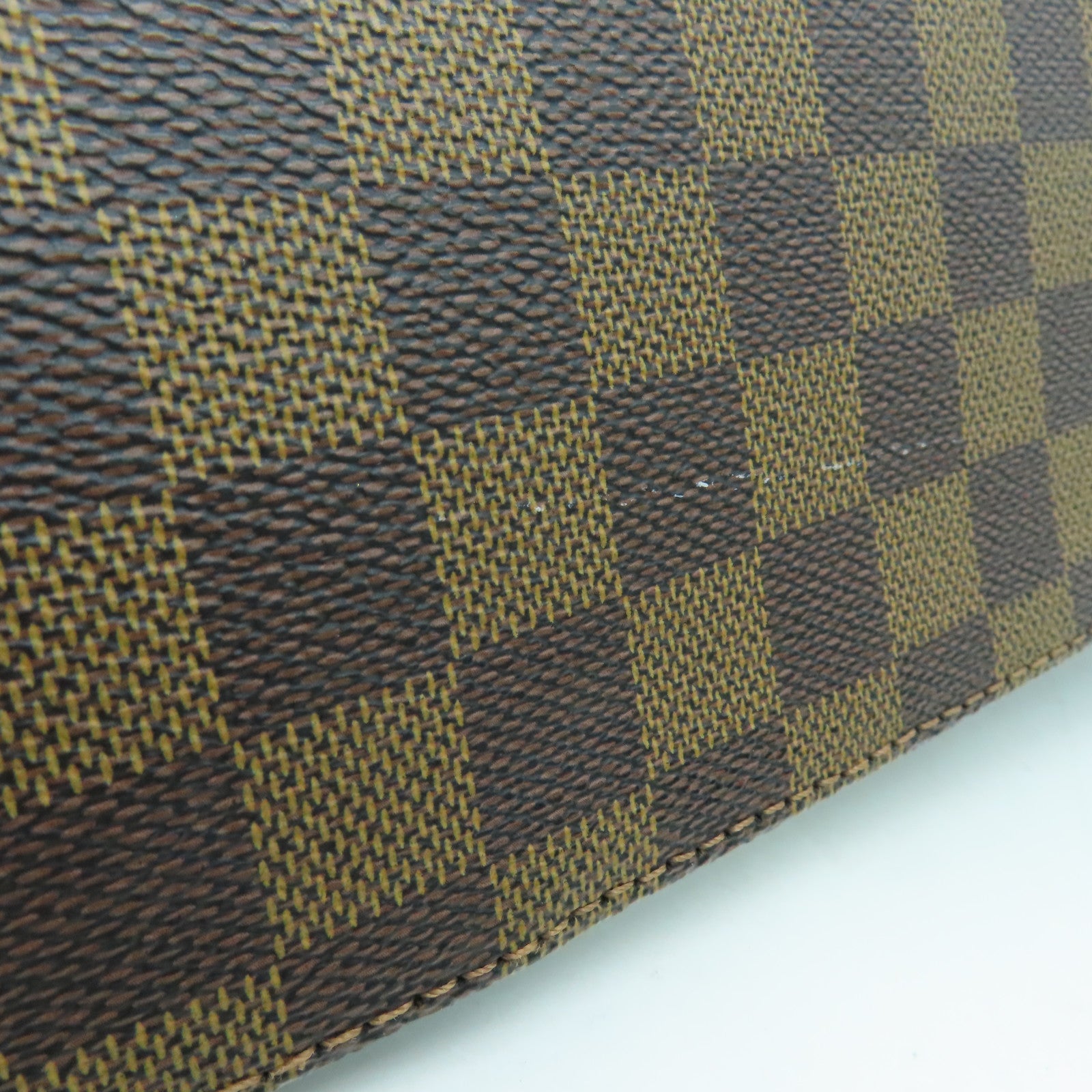 LOUIS VUITTON Damier Hampstead MM gold buckle handle bag brown