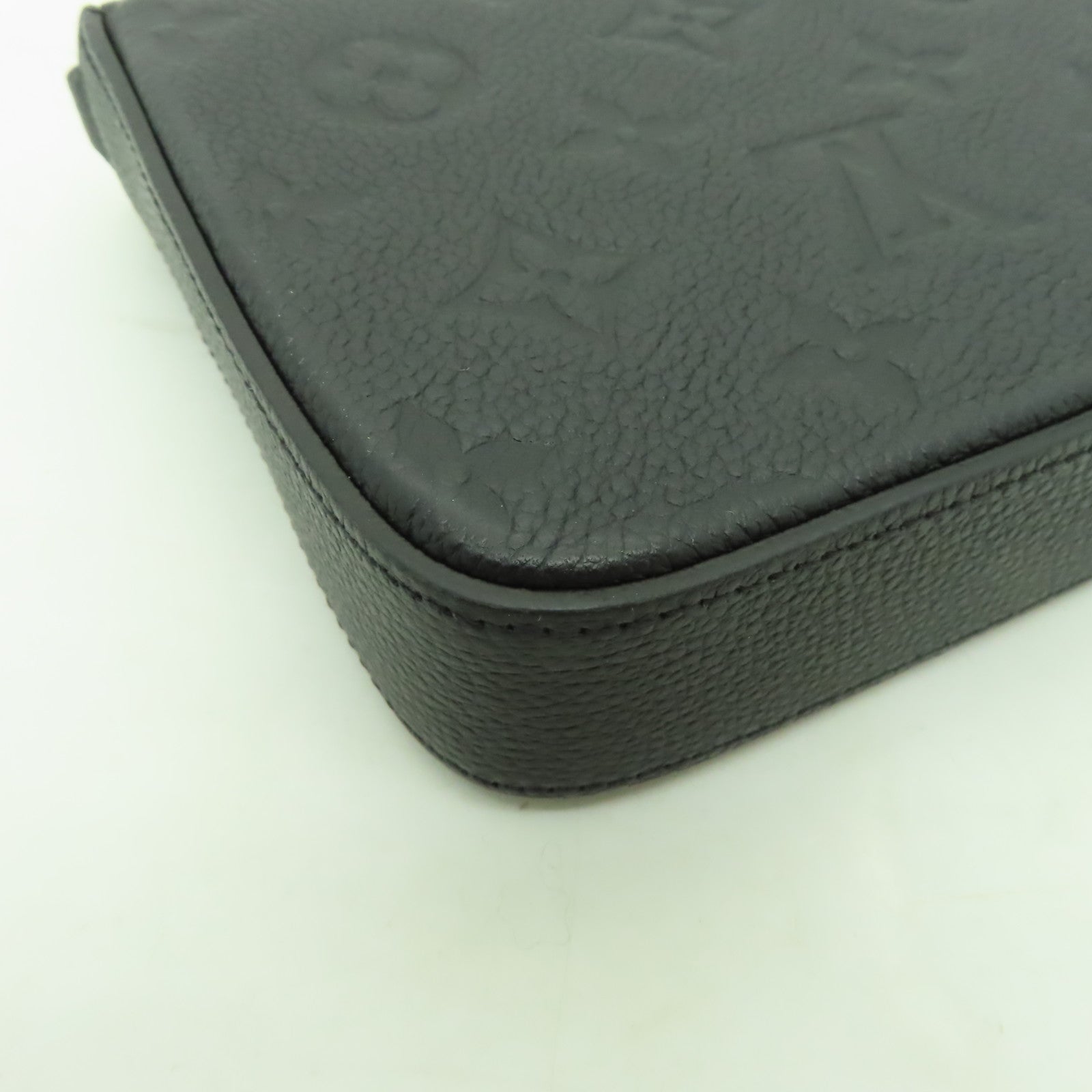 LOUIS VUITTON Monogram Empreinte Felicie Pochette金扣鏈帶肩背袋黑色