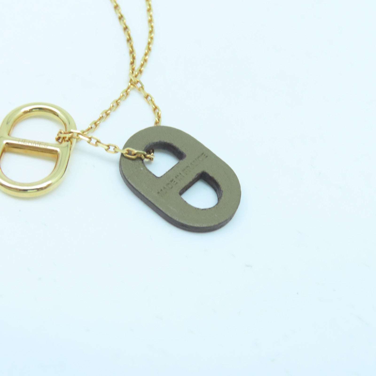 HERMES Metal/Swift Leather O'Maillon Necklace Gold/Brown
