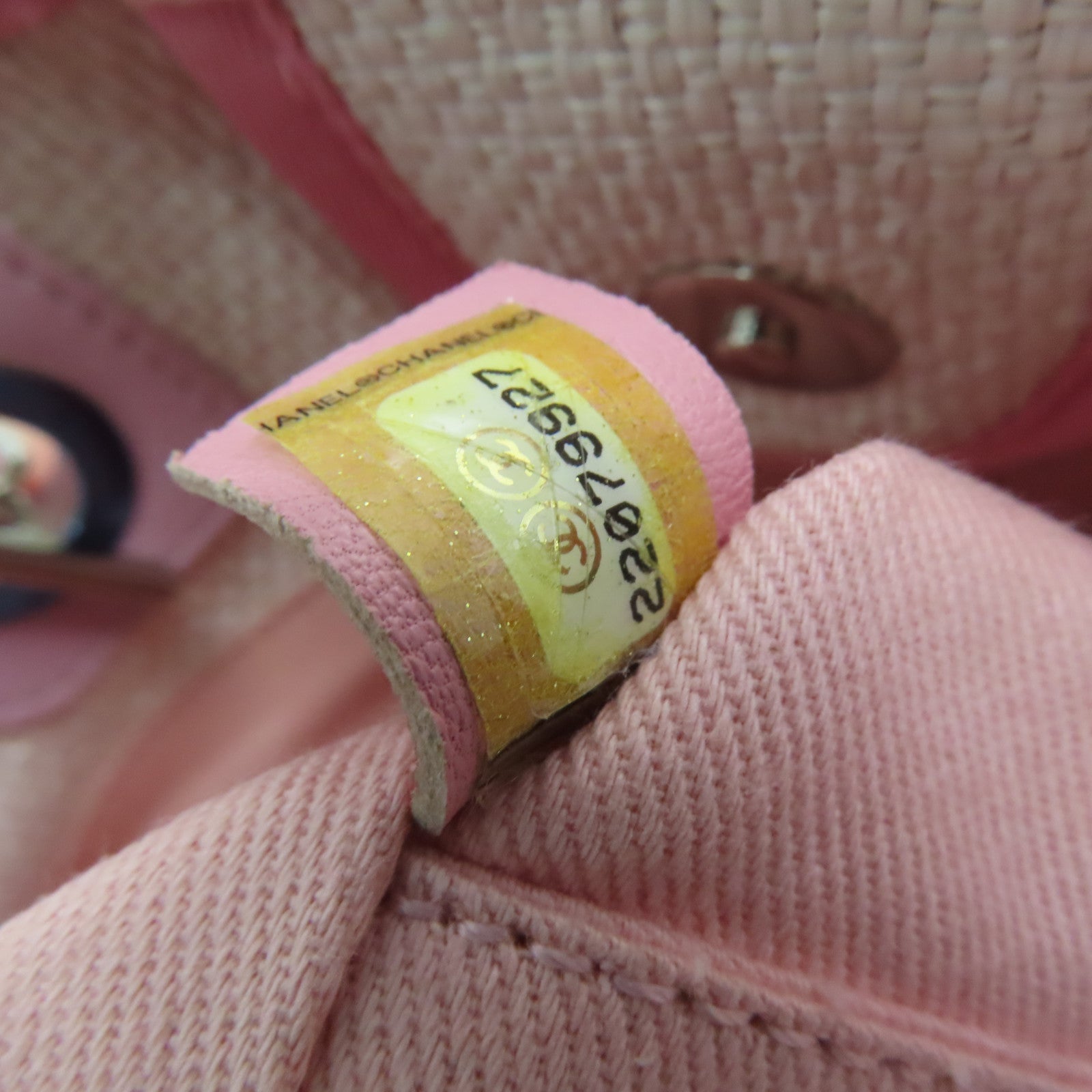 CHANEL 帆布Deauville Tote Bag银扣手挽袋/肩背袋粉红色