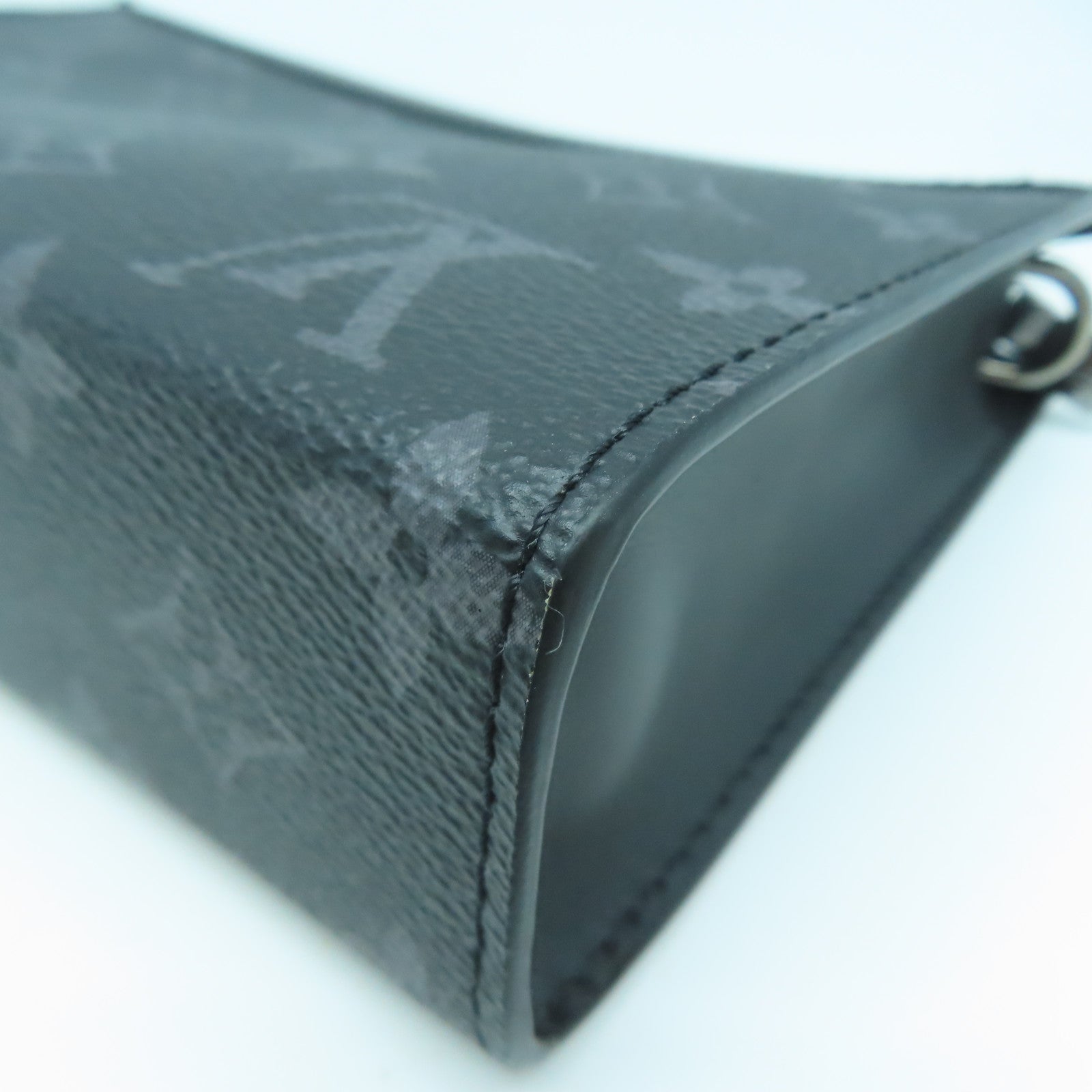 LOUIS VUITTON Monogram Eclipse Gaston銀扣肩背袋灰色