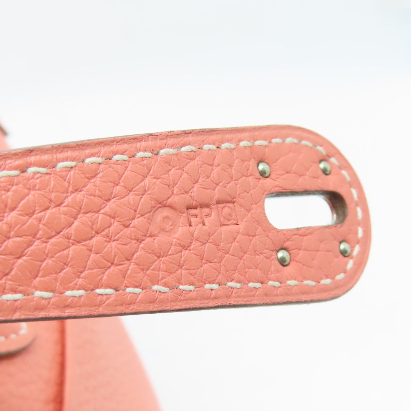 HERMES Clemence Leather Lindy 30 Silver Buckle Shoulder Bag Pink