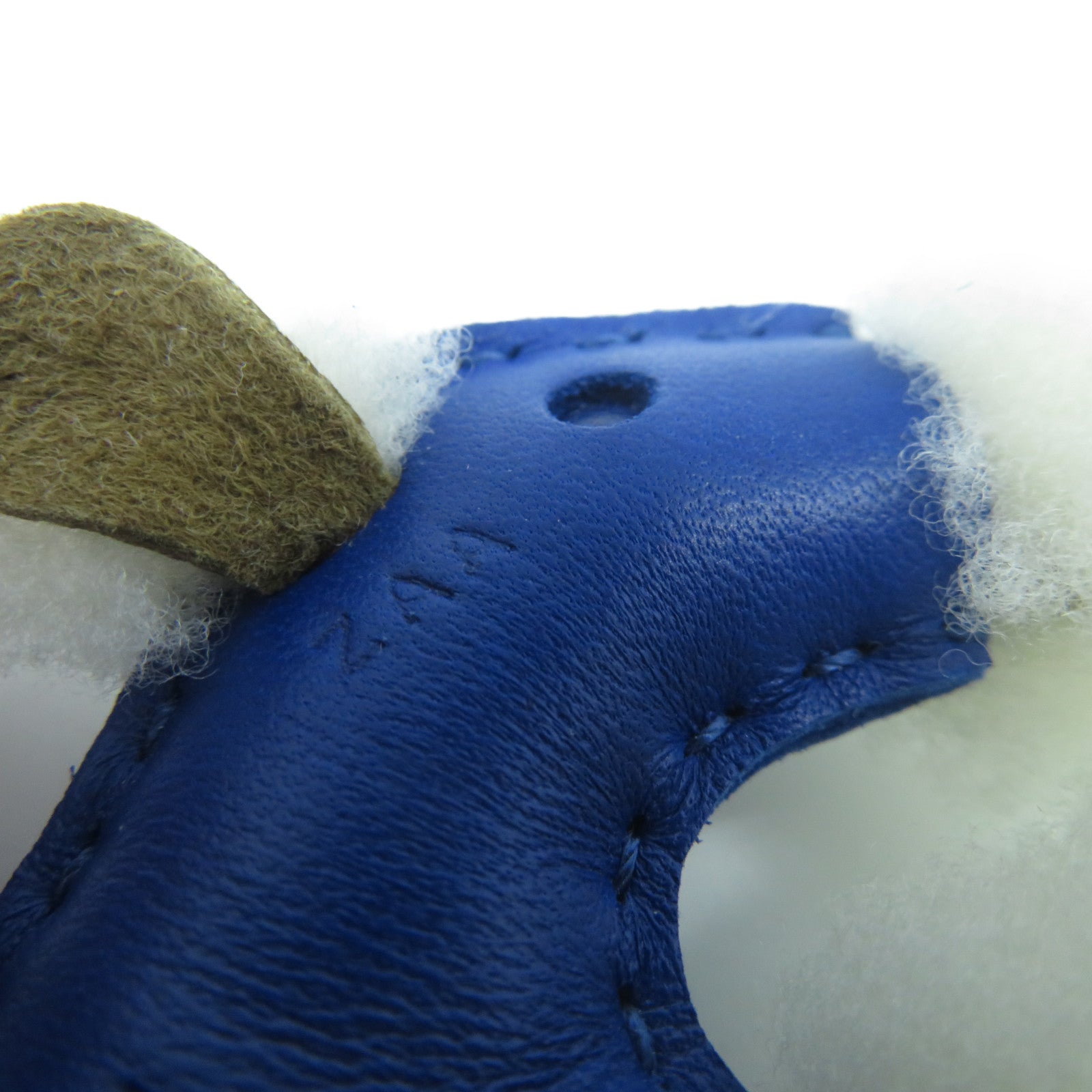 HERMES Swift皮革Buddy Shearling Charm掛飾Bleu Electrique電光藍色
