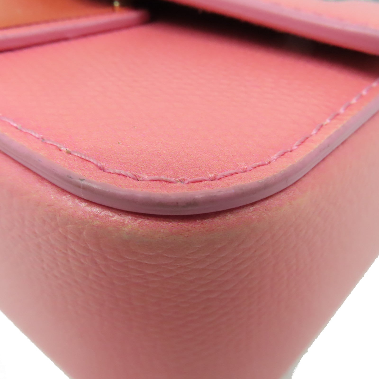 Furla 牛皮皮革Hello Kitty Goes Hiking Shoulder Bag金扣鏈帶肩背袋粉紅色