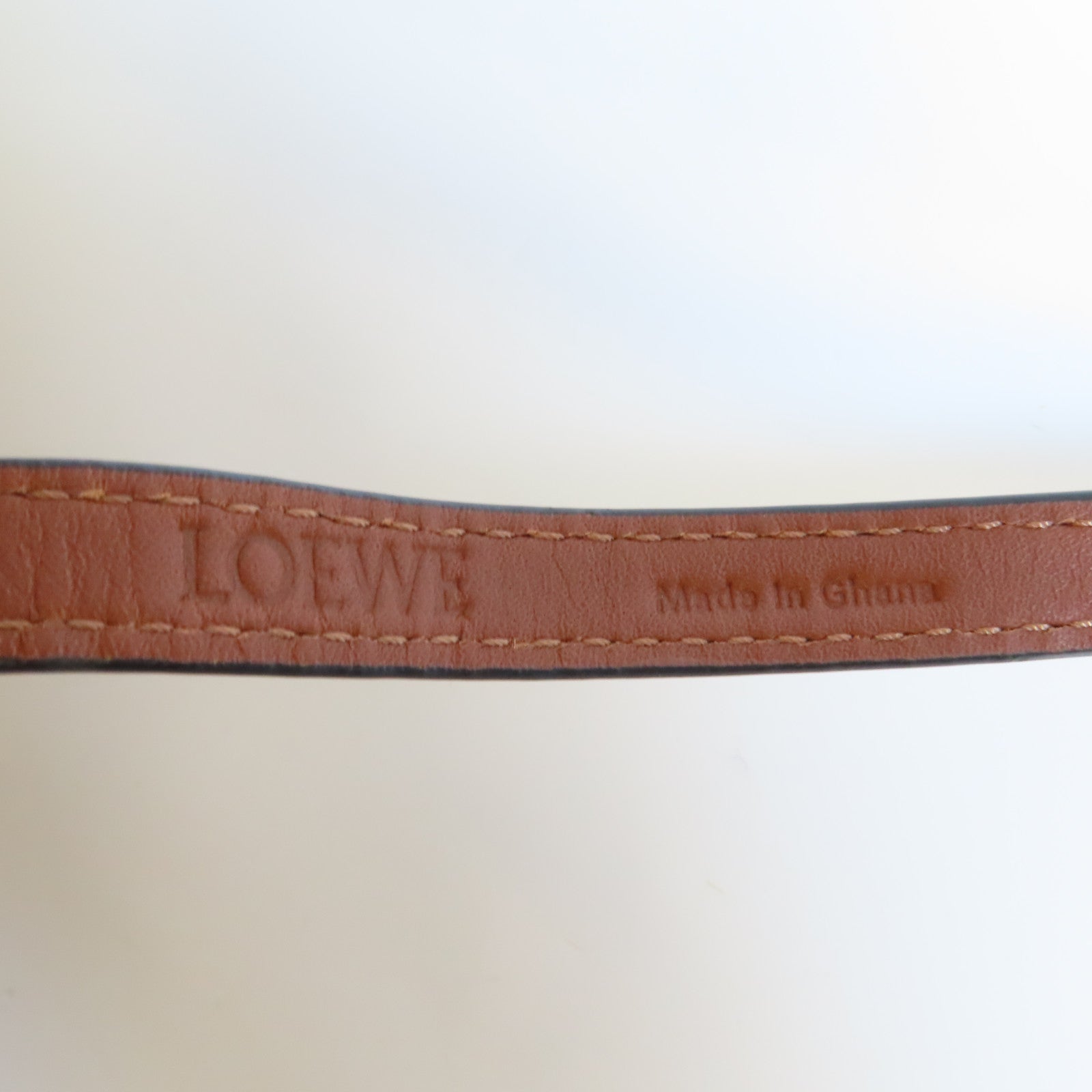 LOEWE 酒椰/皮革Shell Basket肩背袋米色/啡色