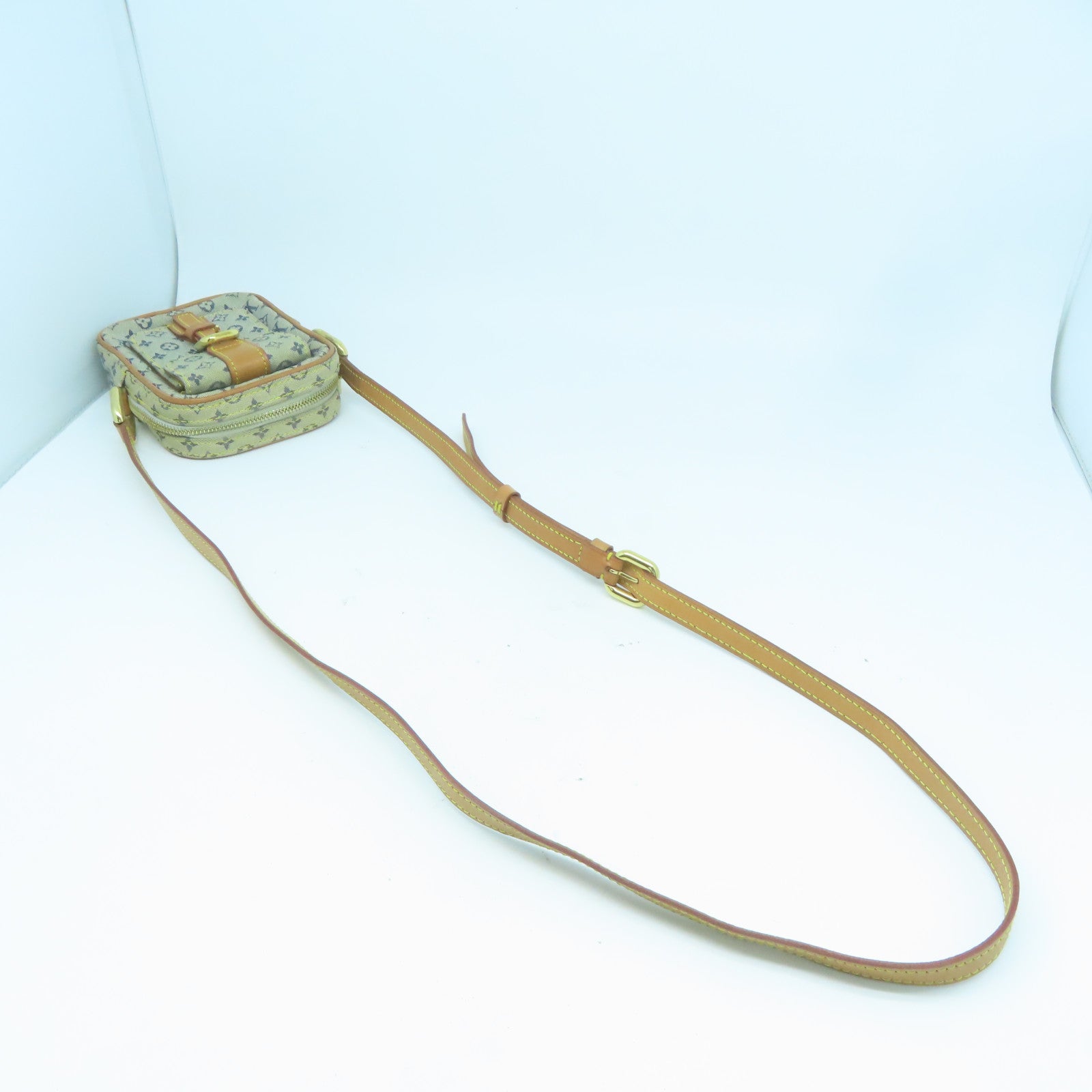 LOUIS VUITTON Monogram Mini Juliet PM金扣肩背袋淺藍色/棕色