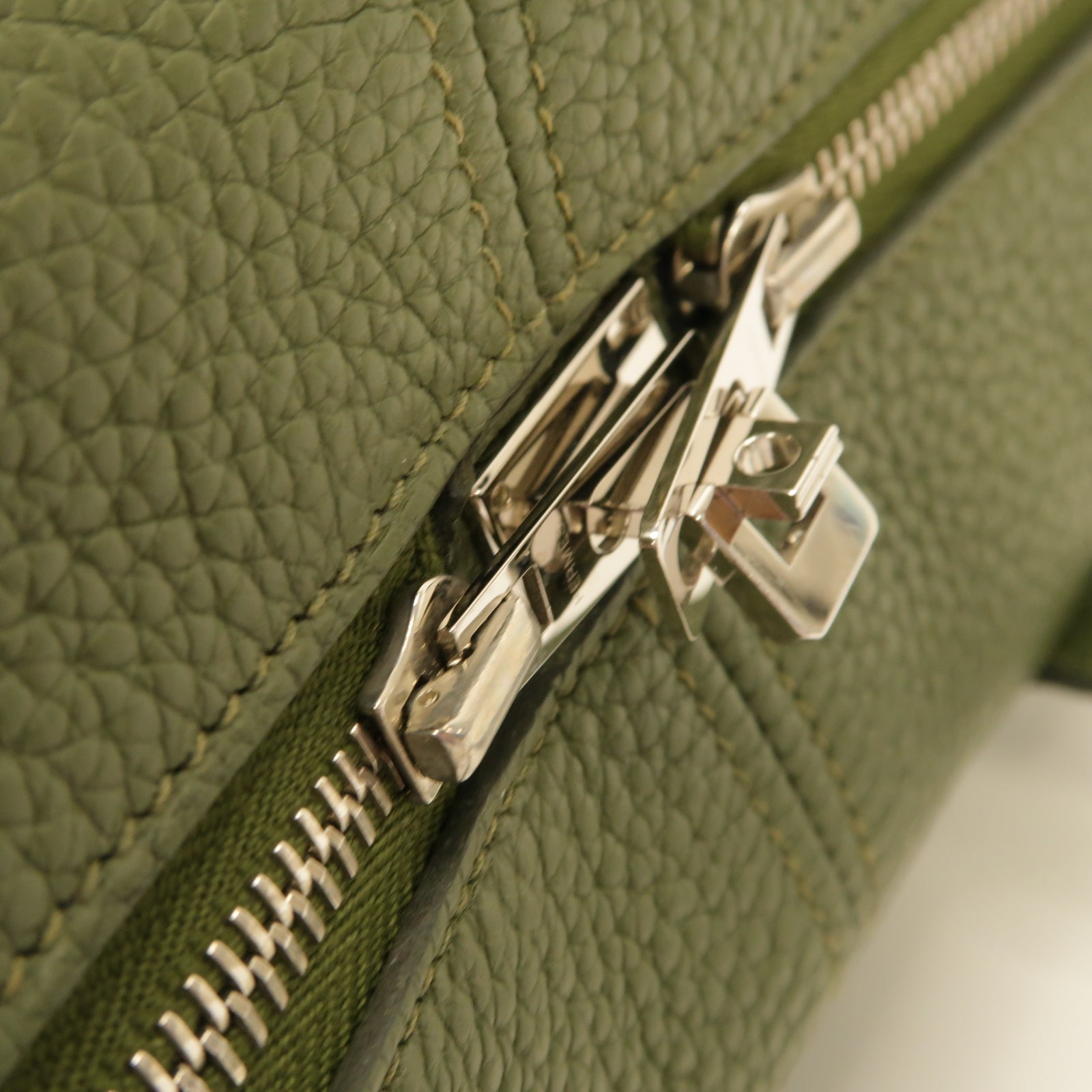 HERMES Clemence皮革Victoria銀扣肩背袋綠色