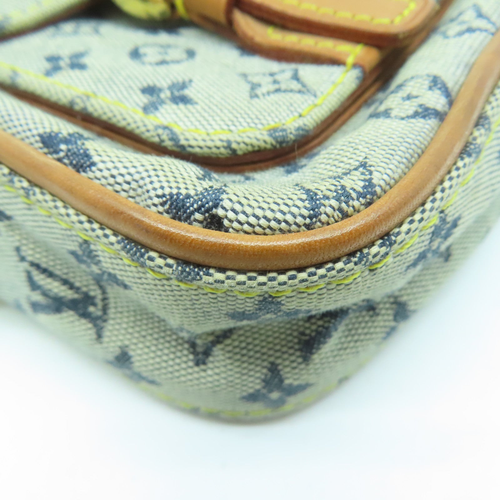 LOUIS VUITTON Monogram Mini Juliet PM金扣肩背袋淺藍色/棕色