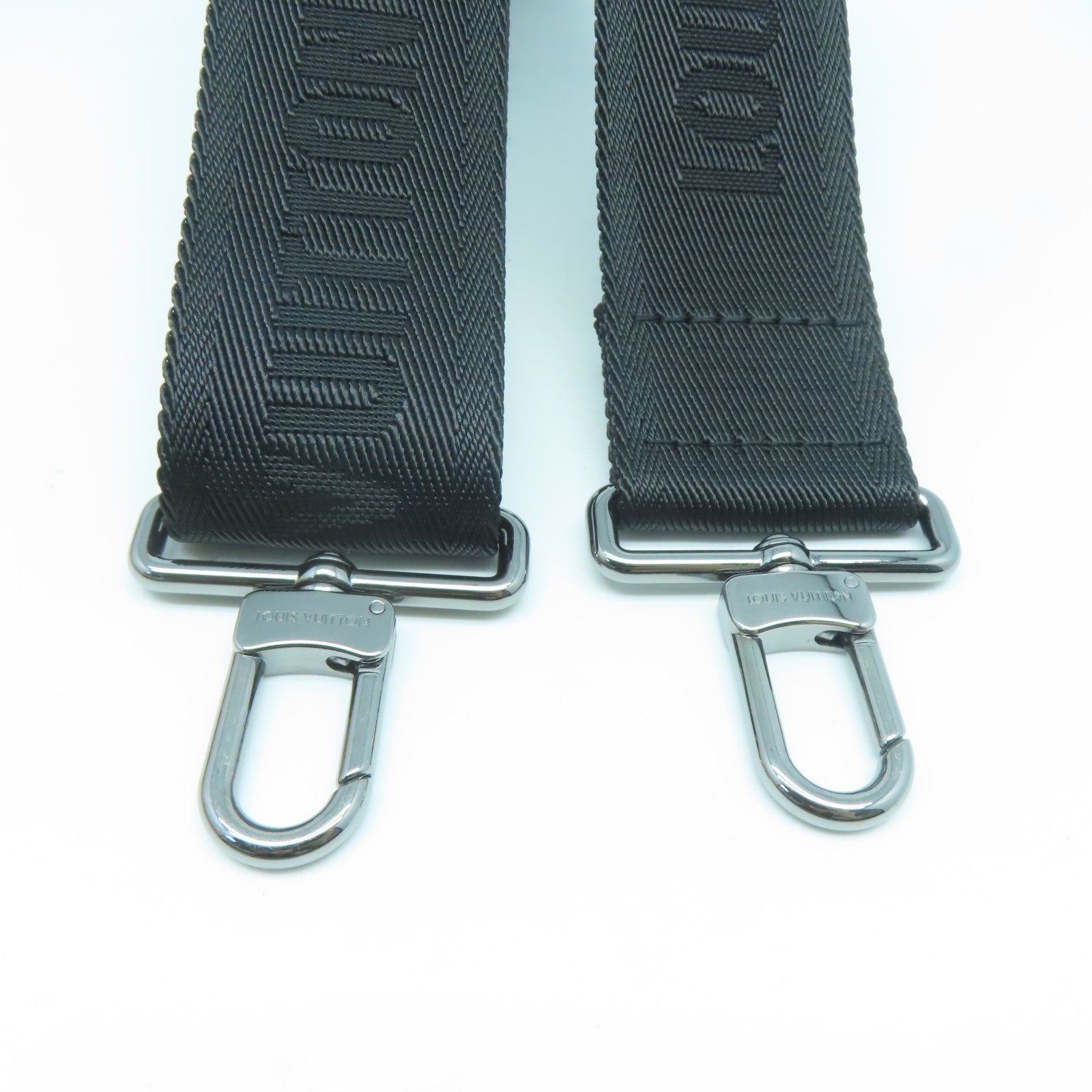 LOUIS VUITTON Monogram Eclipse Gaston銀扣肩背袋灰色