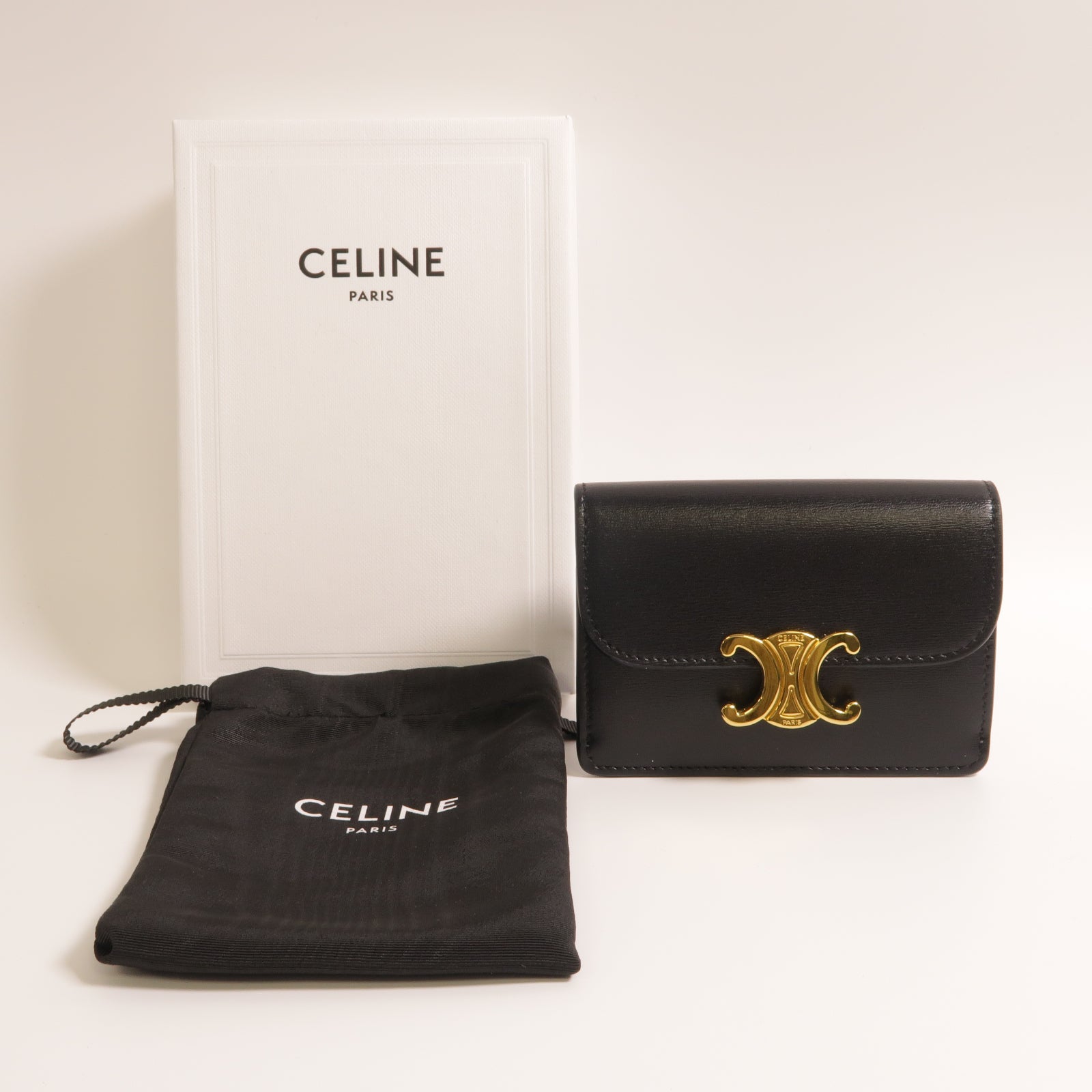 CELINE 牛皮皮革Triomphe Card Holder金扣卡片套黑色