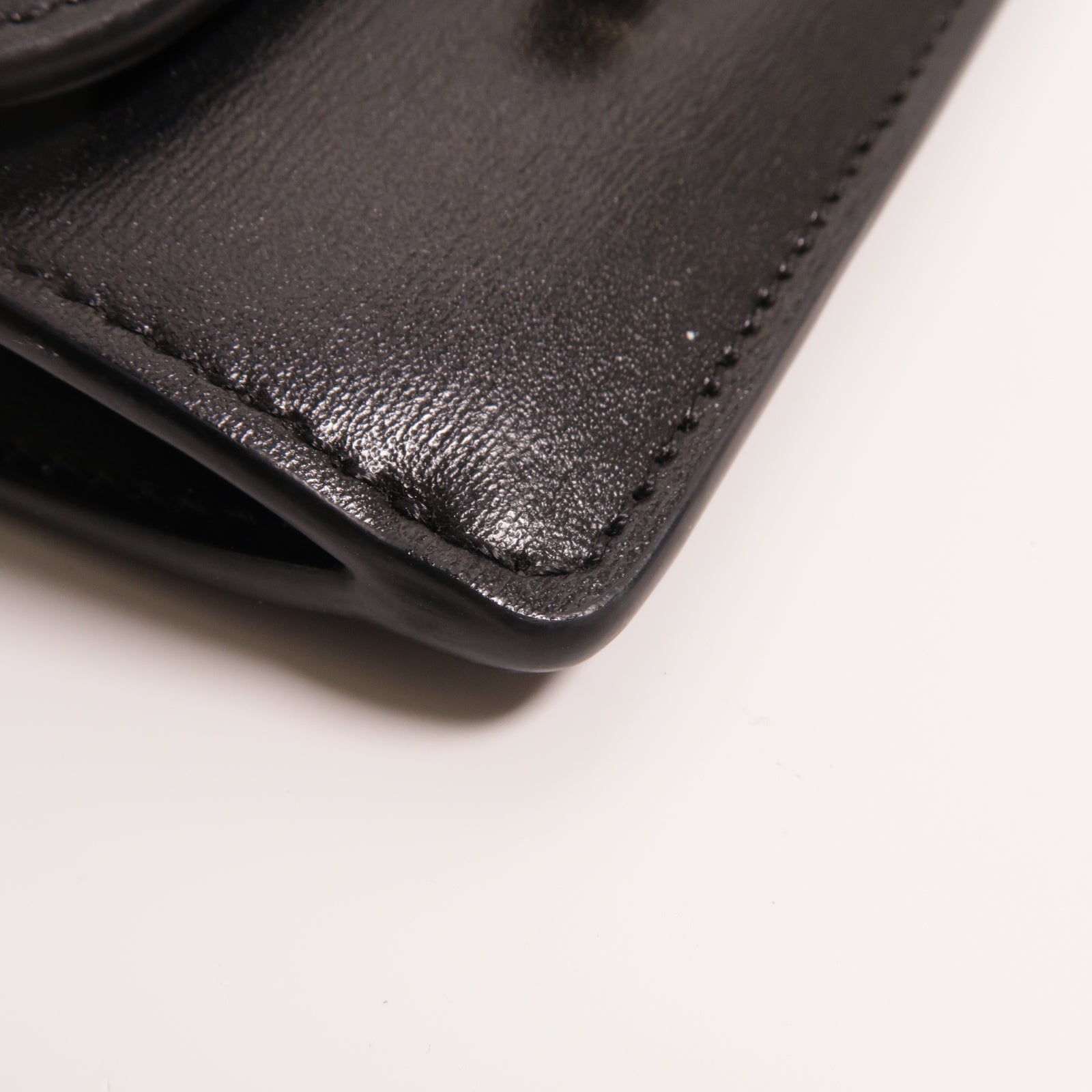 CELINE 牛皮皮革Triomphe Card Holder金扣卡片套黑色