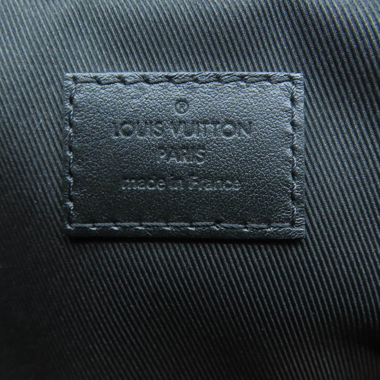 LOUIS VUITTON Monogram Shadow Duo Messenger黑扣肩背袋黑色
