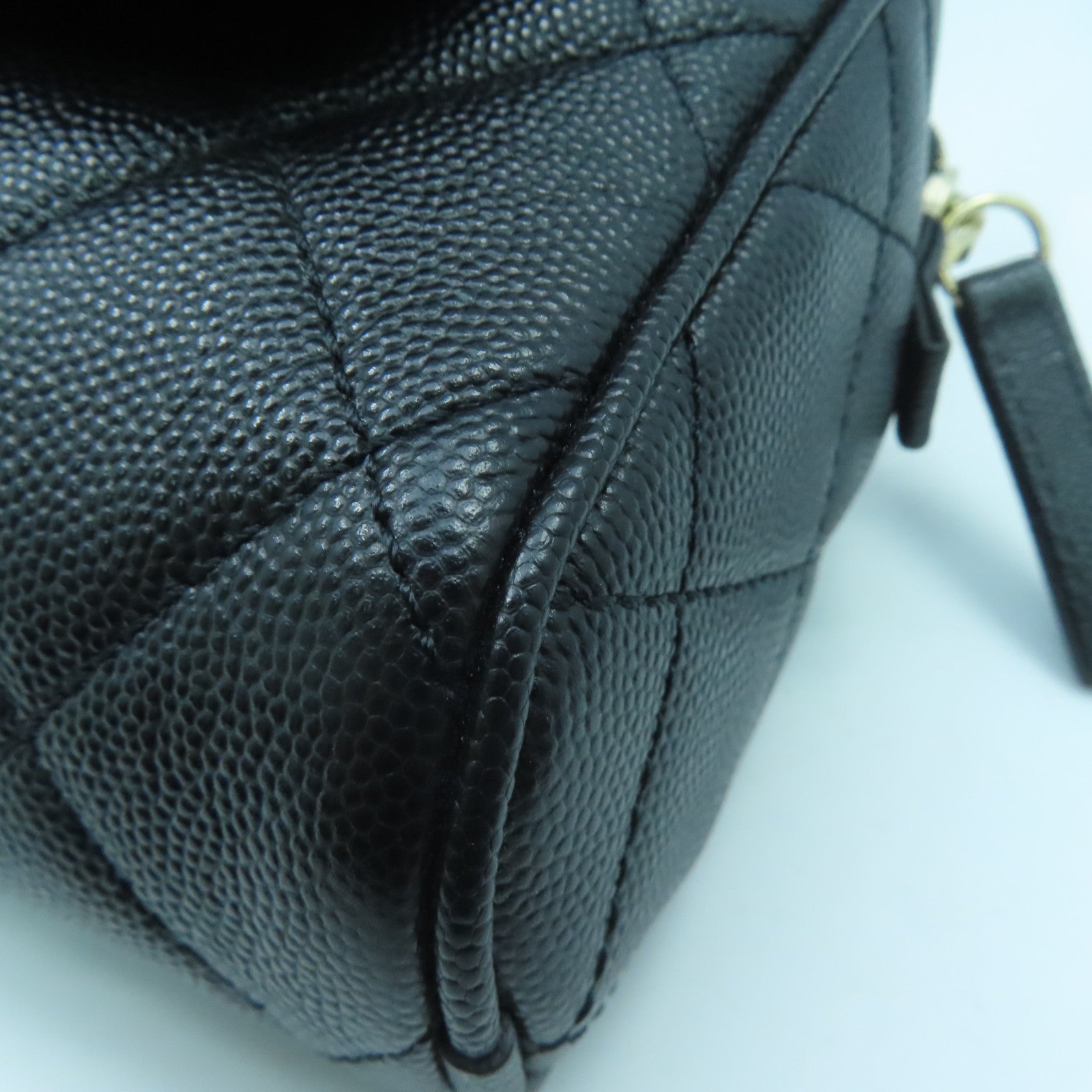 CHANEL 菱格牛皮皮革Chain Shoulder金扣鏈帶肩背袋黑色