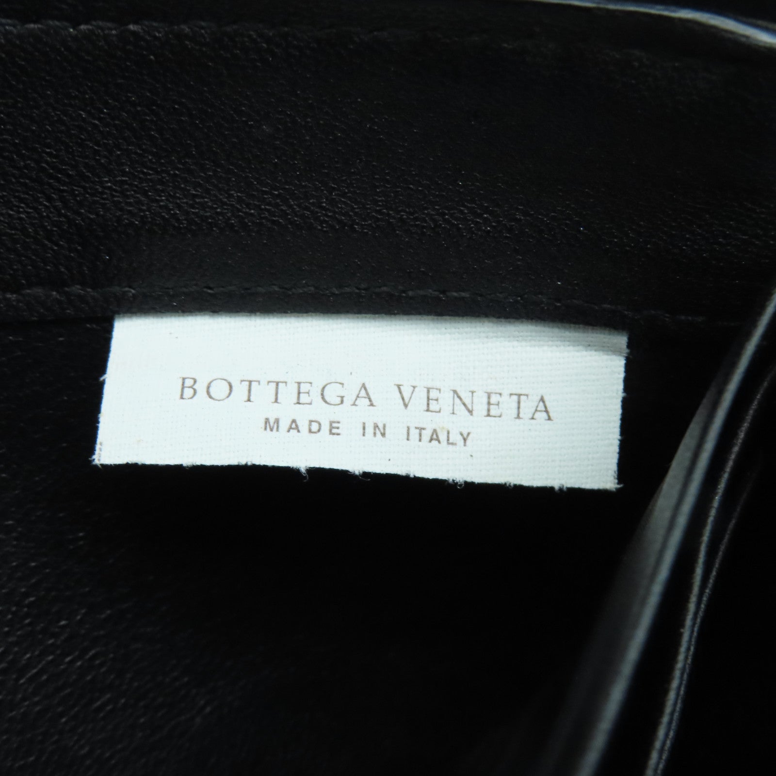 BOTTEGA VENETA Textured Leather Long Wallet Silver Buckle Long Wallet Black