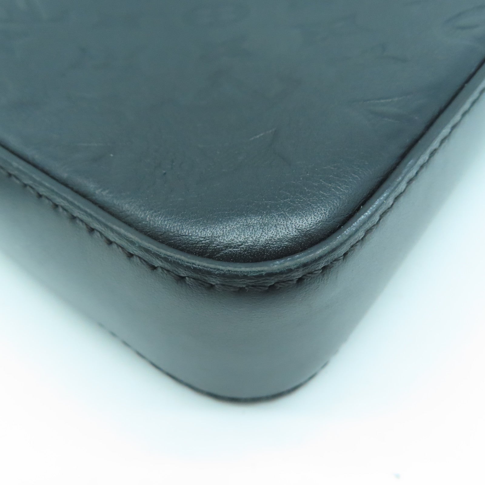 LOUIS VUITTON Monogram Shadow Duo Messenger黑扣肩背袋黑色