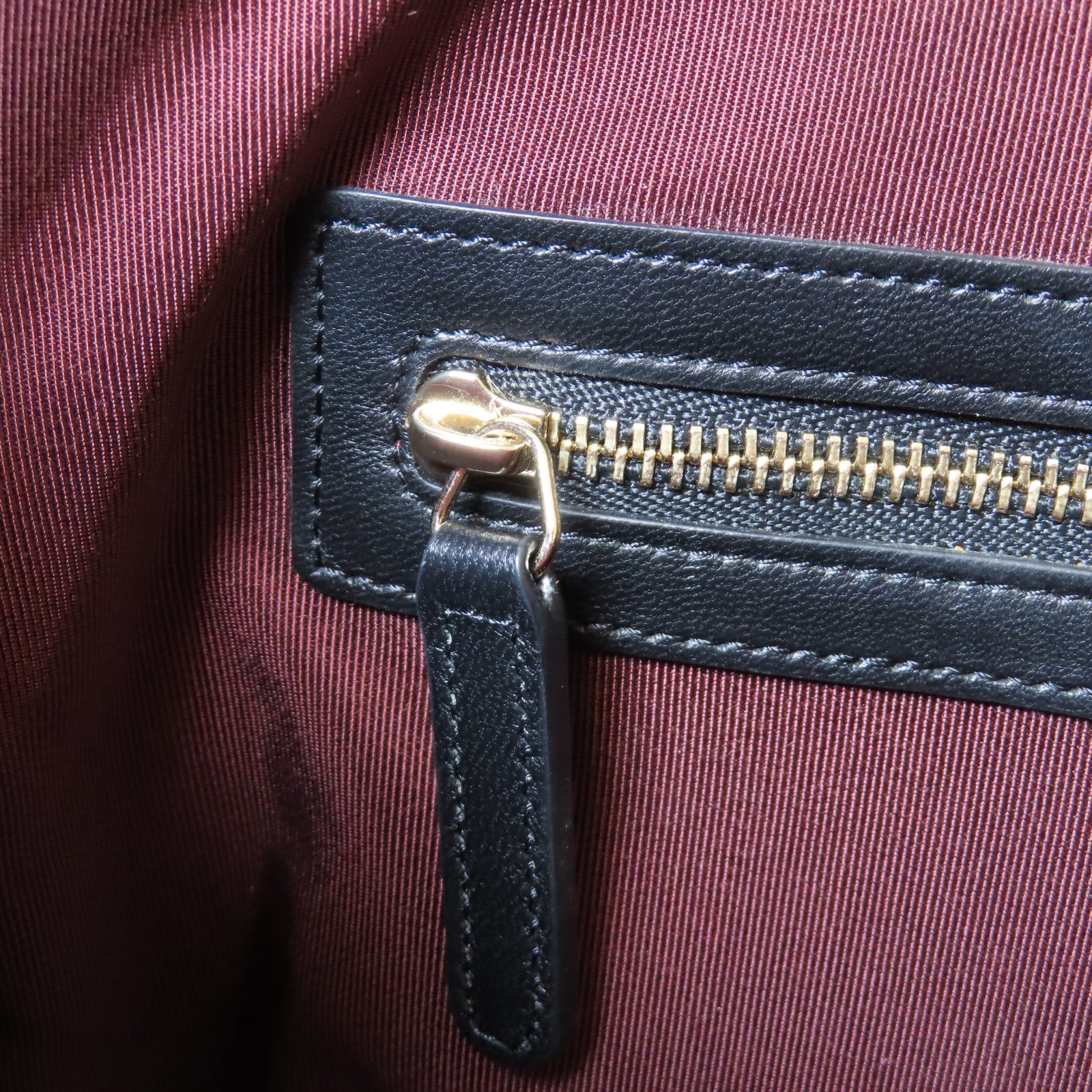 CHANEL 菱格羊皮皮革Clutch Bag金扣手拿包黑色