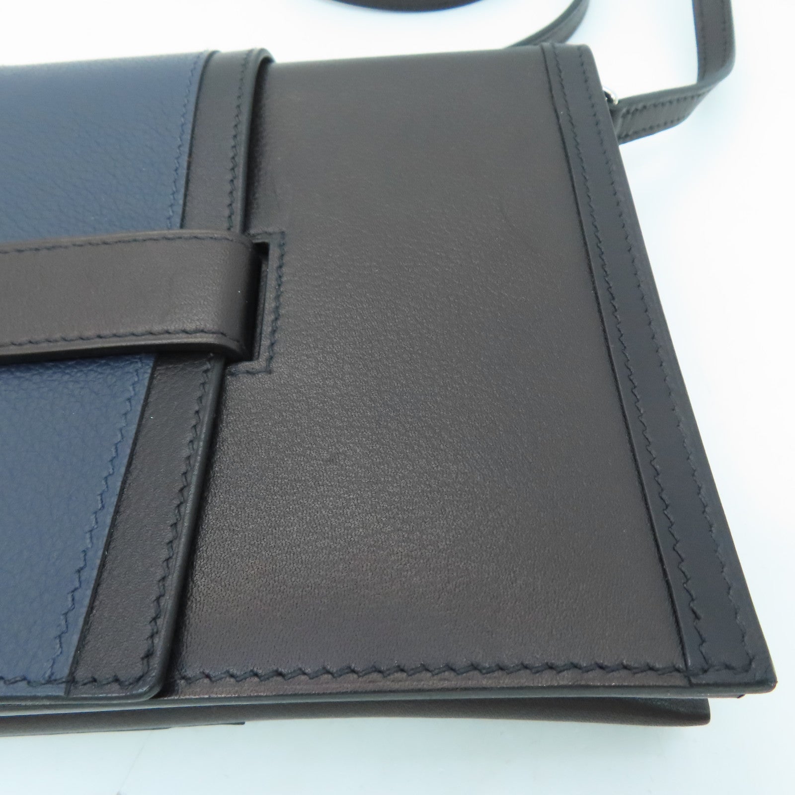 HERMES Evergrain/Evercolor皮革Pochette H Passant銀扣肩背袋藍色/黑色