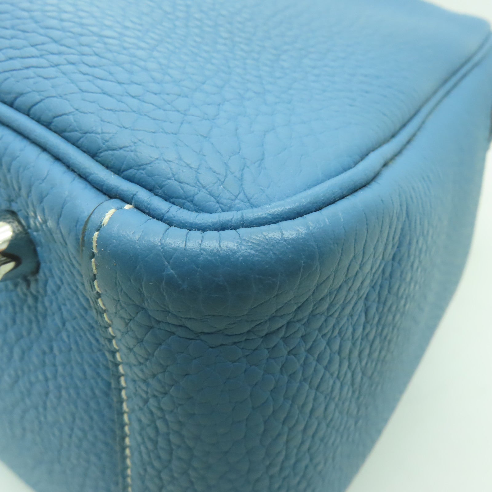 HERMES 【激減優惠】Clemence皮革Lindy 30銀扣手挽肩背兩用袋Blue Jean淺藍色