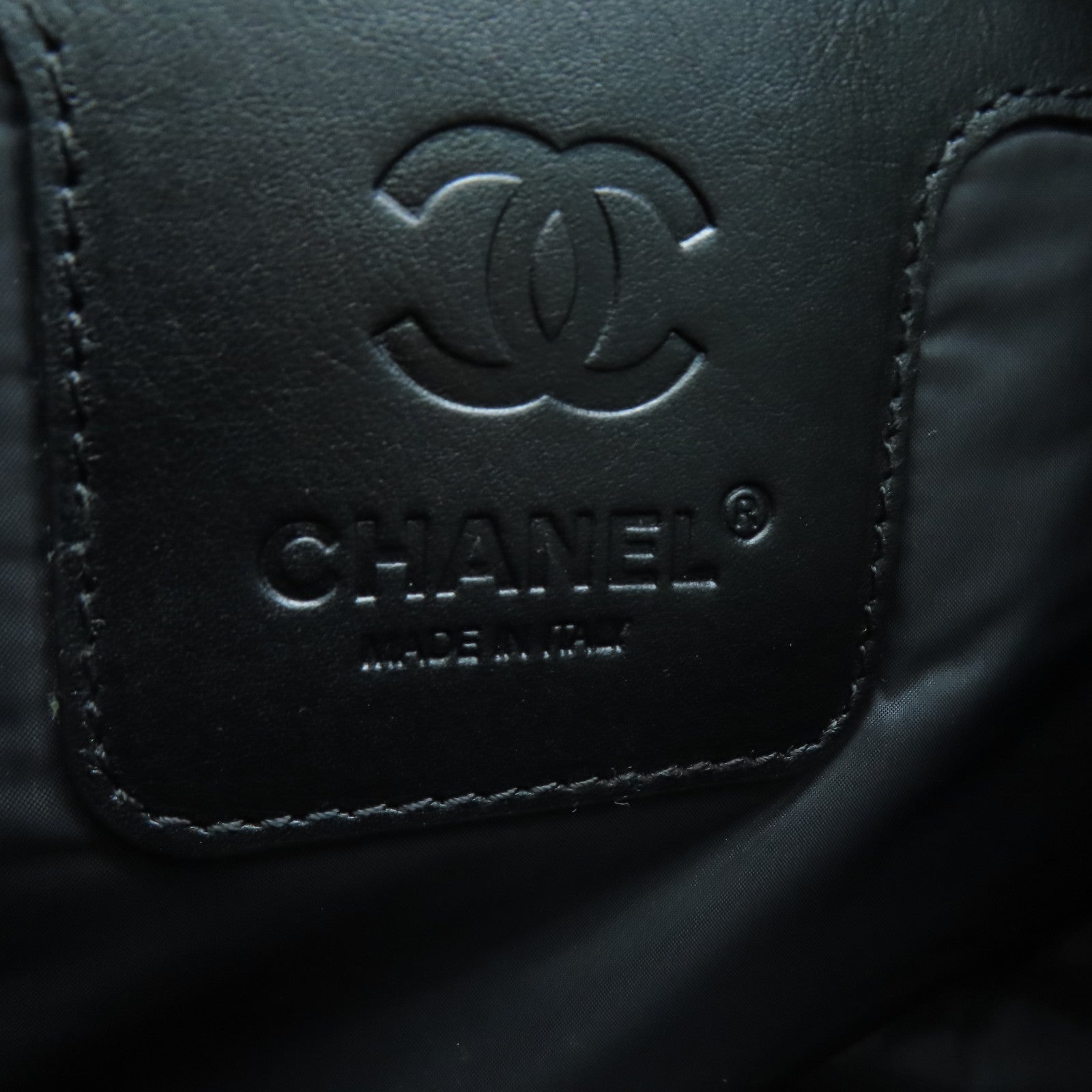 CHANEL 菱格尼龍Backpack銀扣背包黑色綠色
