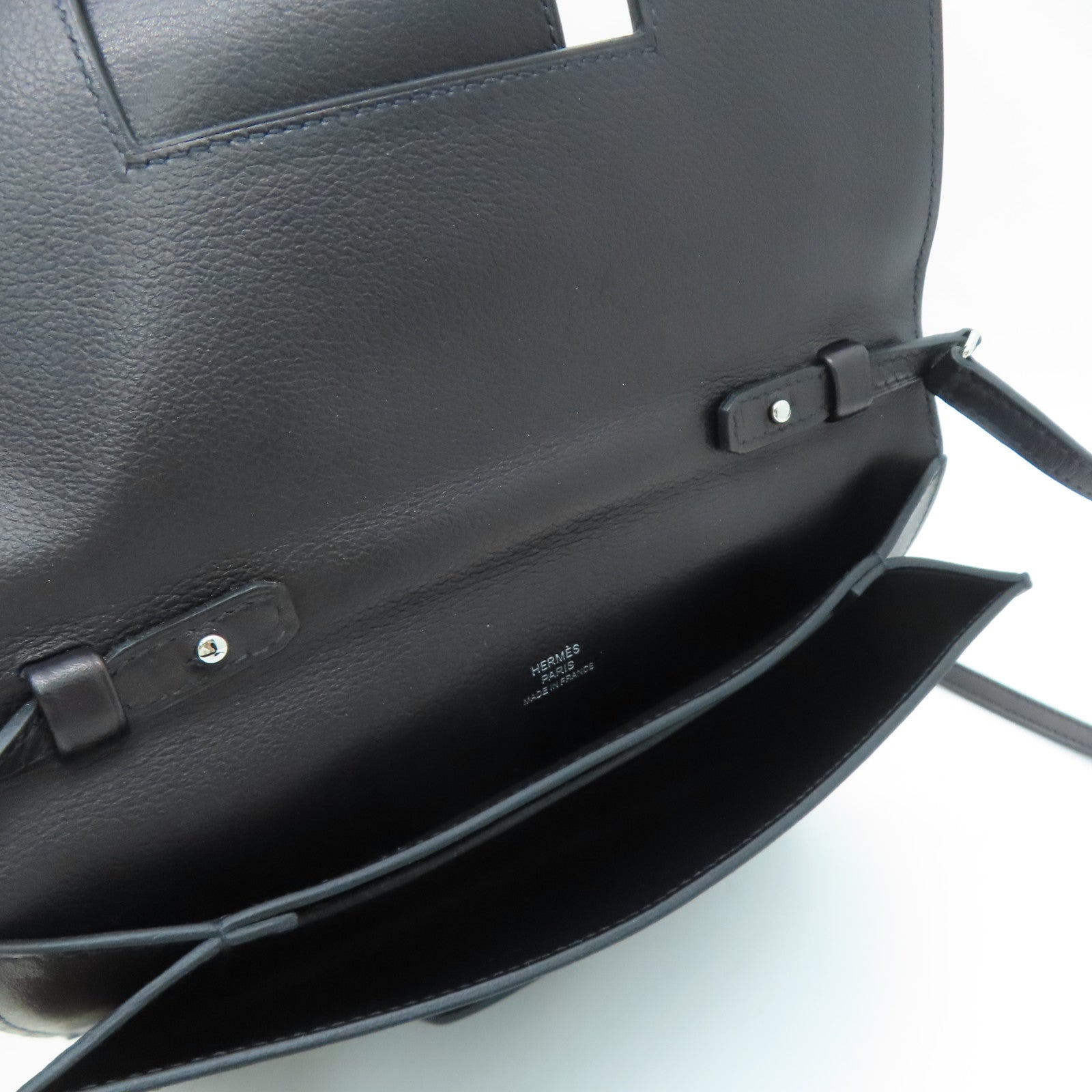 HERMES Evergrain/Evercolor皮革Pochette H Passant銀扣肩背袋藍色/黑色
