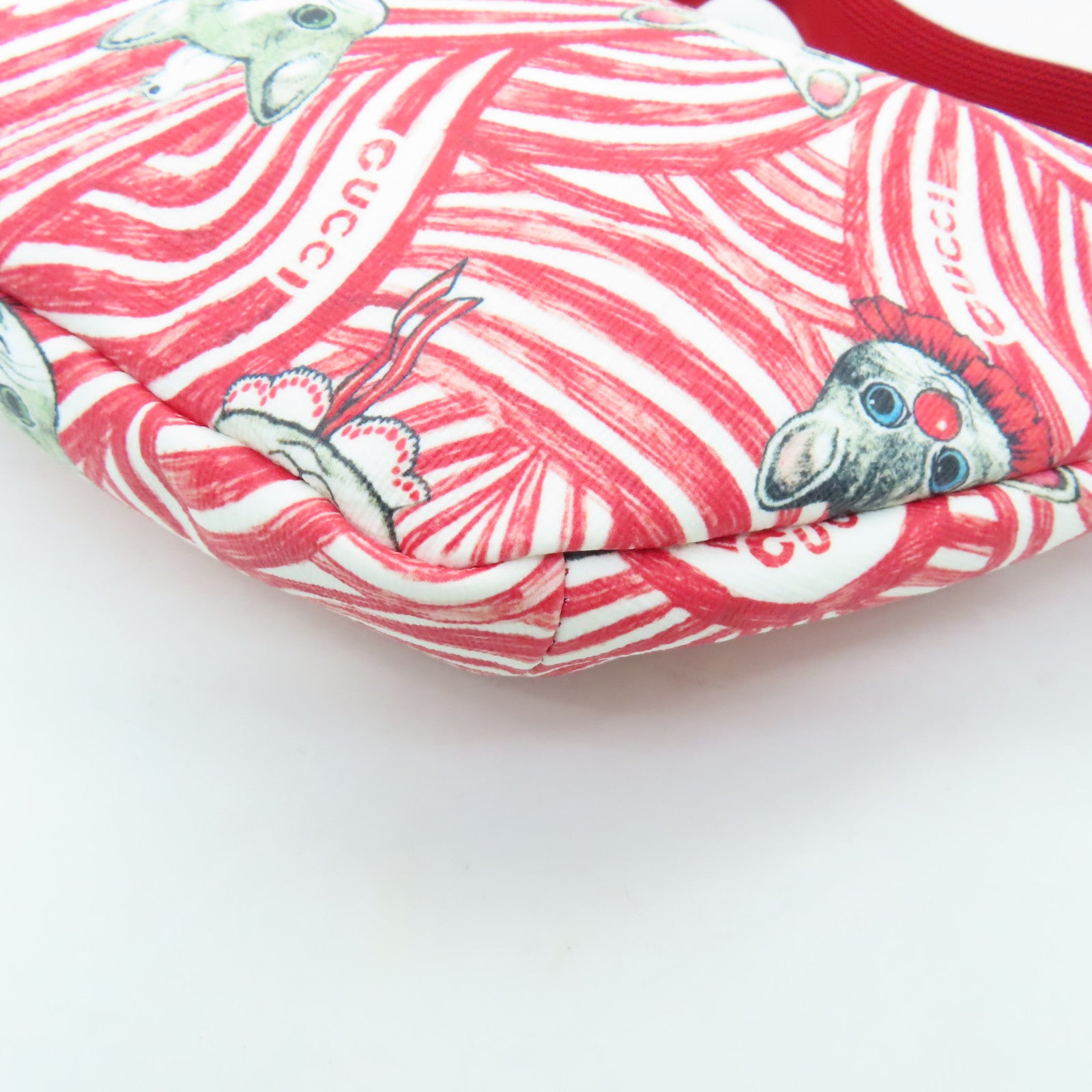 GUCCI Coated Canvas Waist Bag Red/White