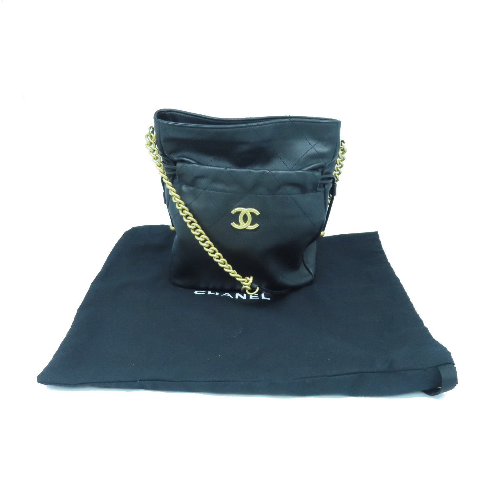 CHANEL rhombic cowhide leather Shoulder Bag gold buckle shoulder bag black