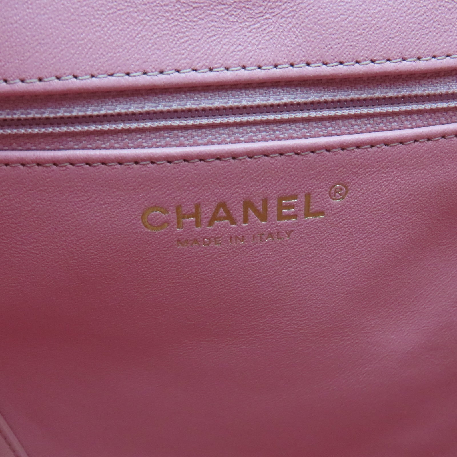 CHANEL 菱格牛皮皮革Backpack金扣背包粉紅色