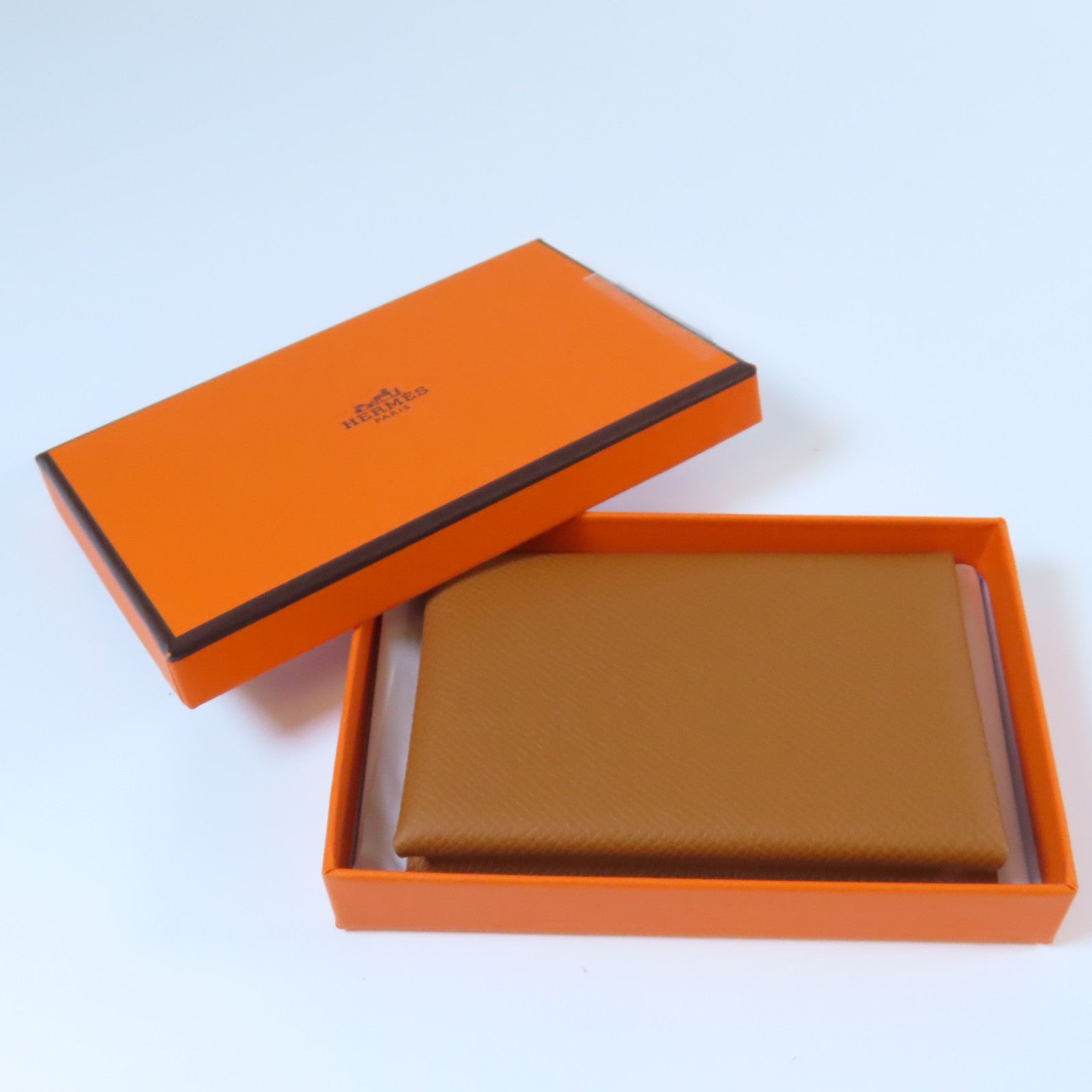 HERMES Epsom皮革Calvi Duo銀扣卡片套經典駝色