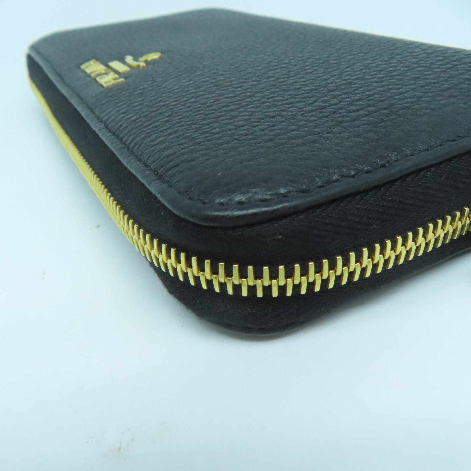 PRADA 牛皮皮革Long wallet金扣長錢包黑色