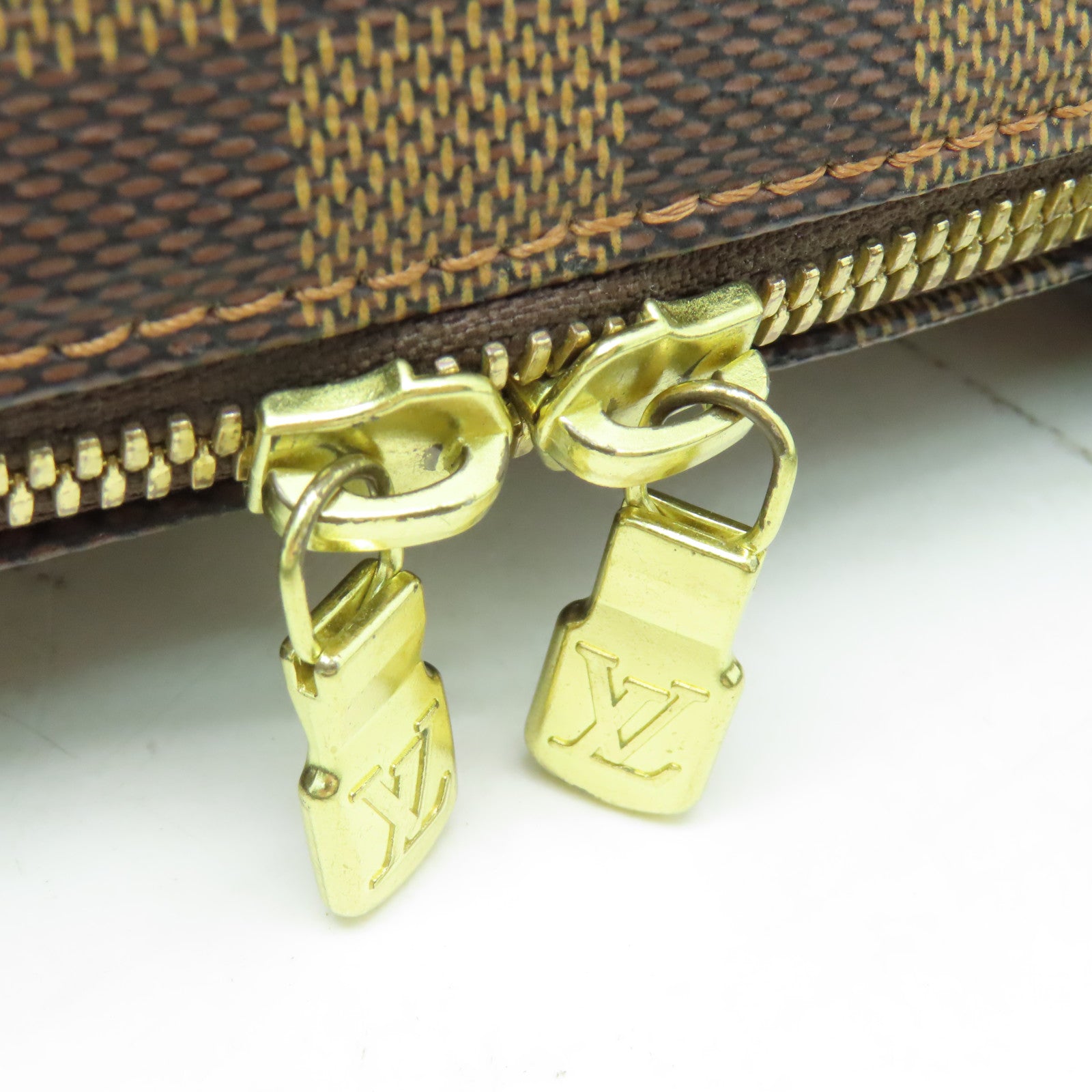 LOUIS VUITTON Damier Ribera MM金扣手挽袋啡色
