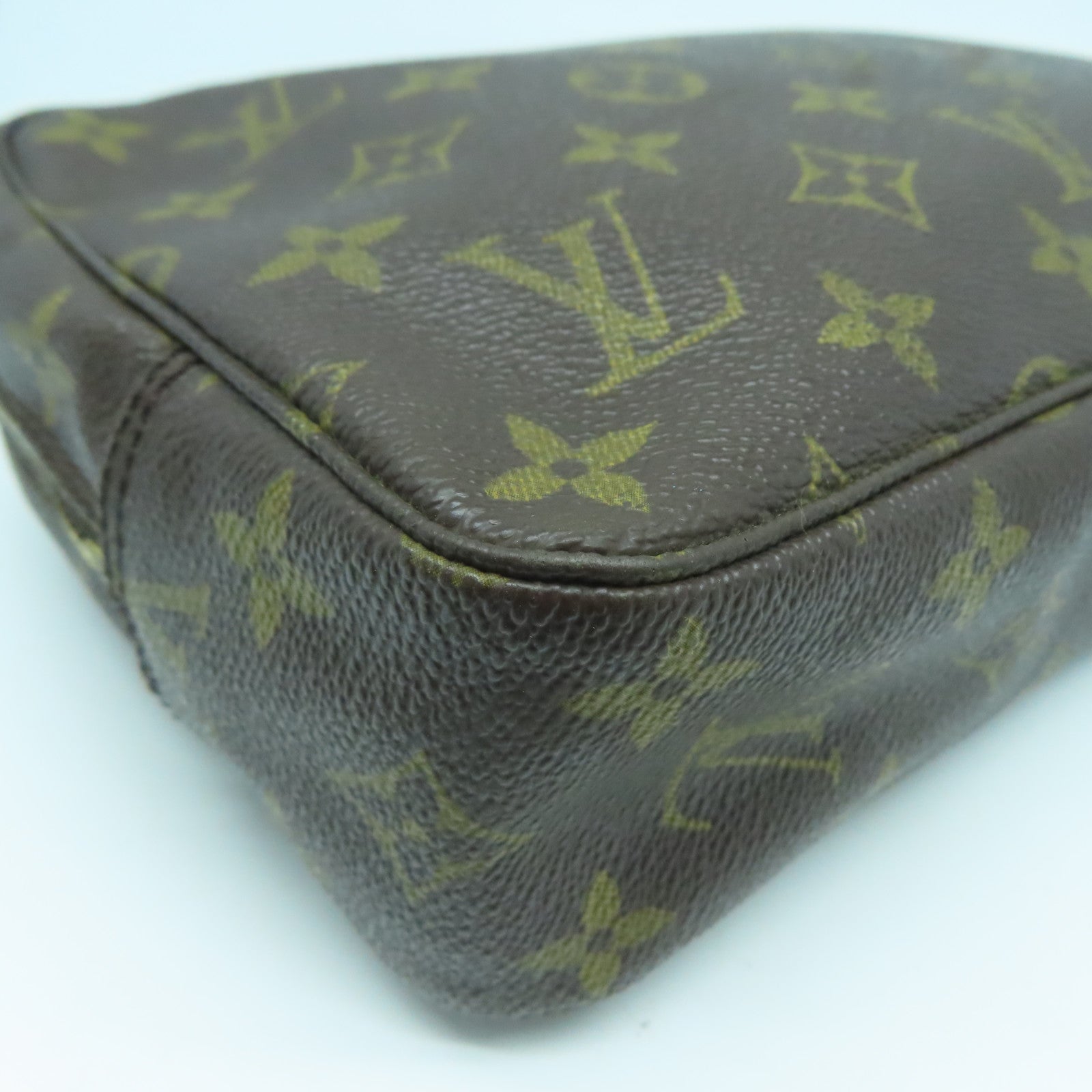 LOUIS VUITTON 【激減優惠】Monogram Trousse Toilette 28金扣手拿包啡色
