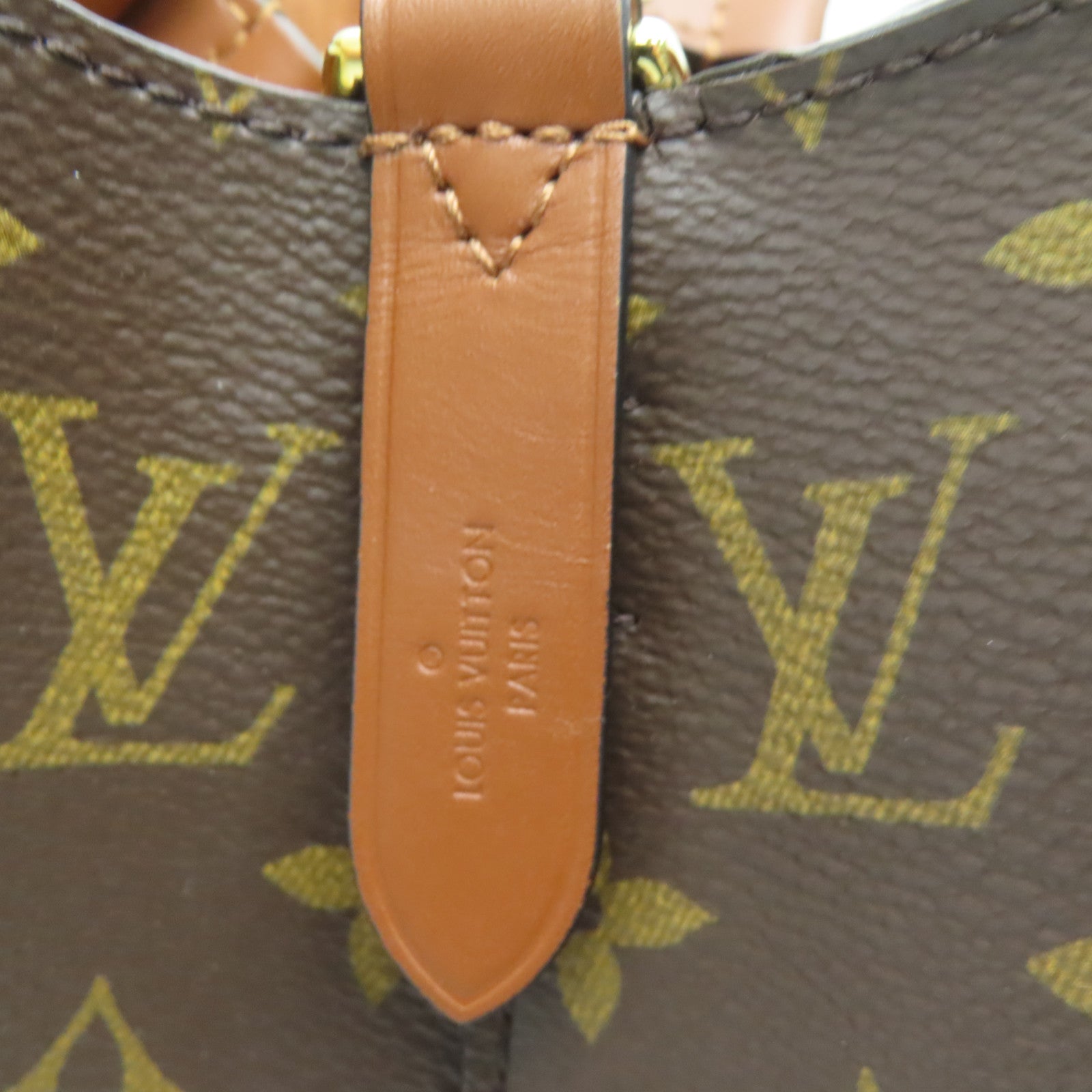 LOUIS VUITTON Monogram NoeNoe MM Gold Buckle Shoulder Bag Brown
