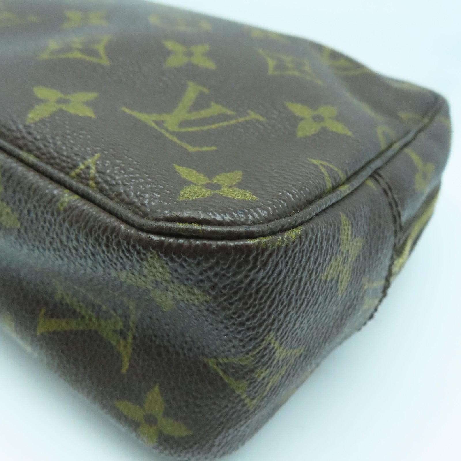 LOUIS VUITTON 【激減優惠】Monogram Trousse Toilette 28金扣手拿包啡色