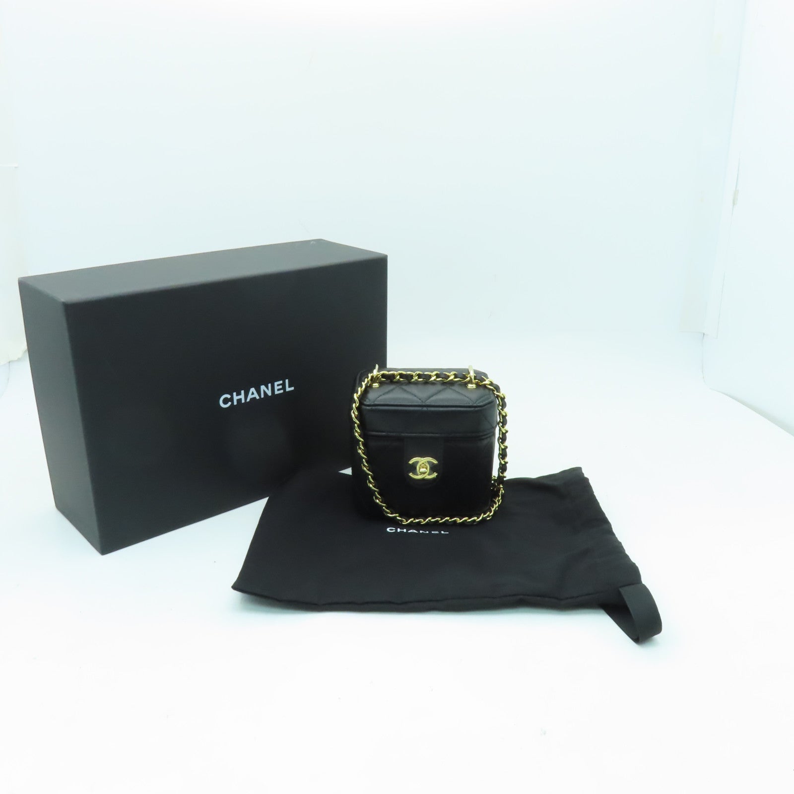 CHANEL 菱格牛皮皮革Chain Shoulder Bag金扣鏈帶肩背袋黒色