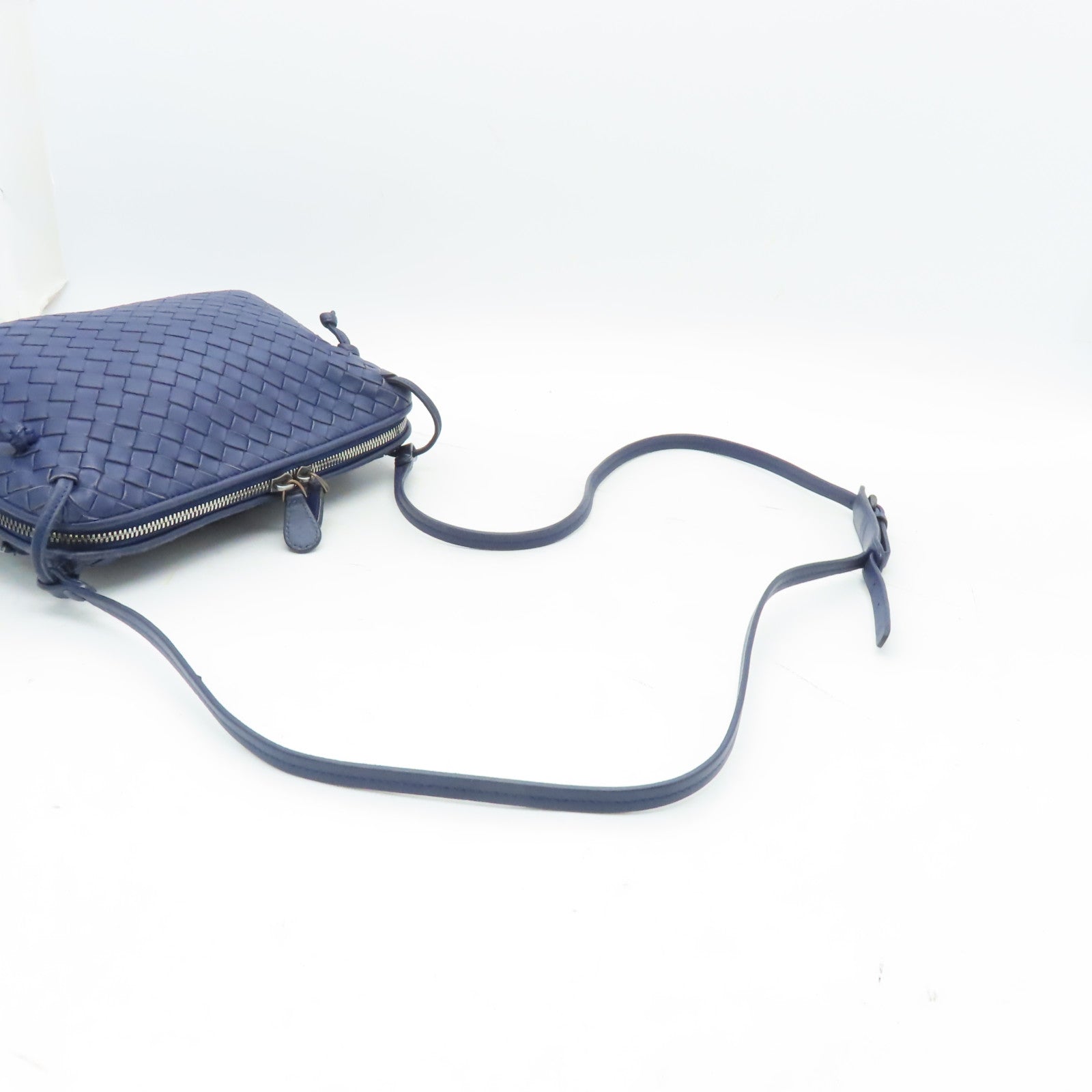 BOTTEGA VENETA 織紋皮革Shoulder Bag銀扣肩背袋藍色
