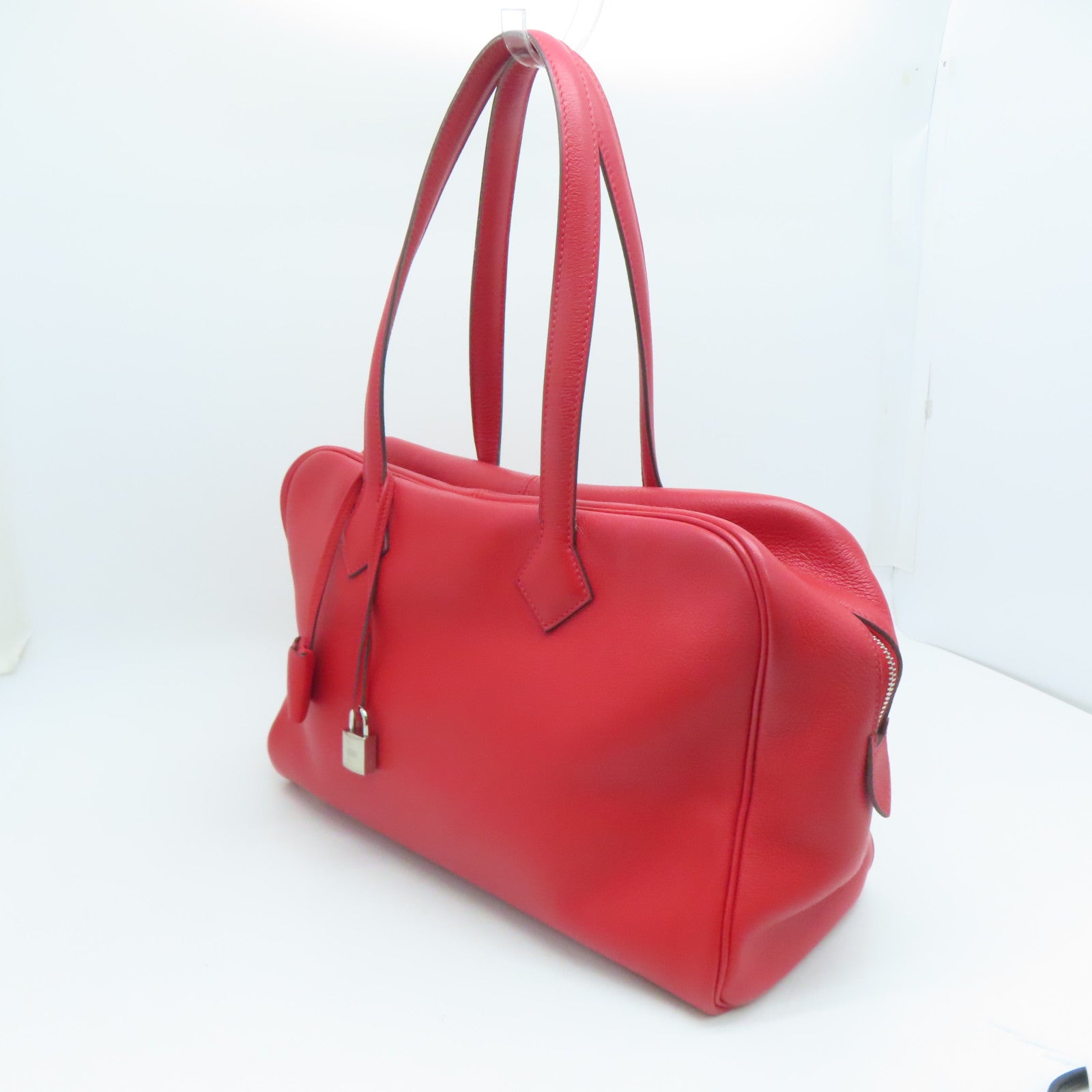 HERMES Evercolor皮革Victoria銀扣手挽袋法拉利紅
