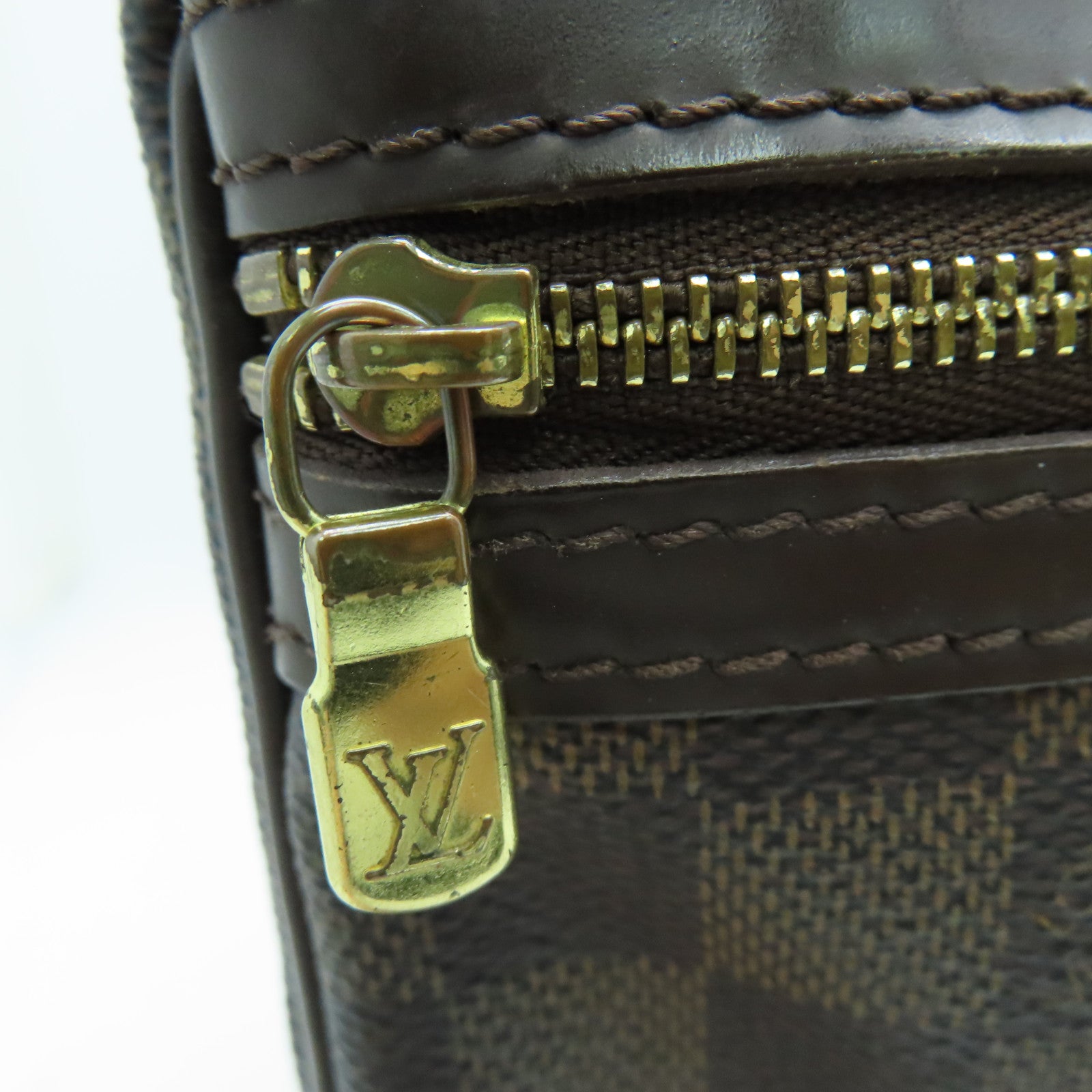 LOUIS VUITTON Damier Pochette Bosphore Shoulder Bag金扣肩背袋啡色