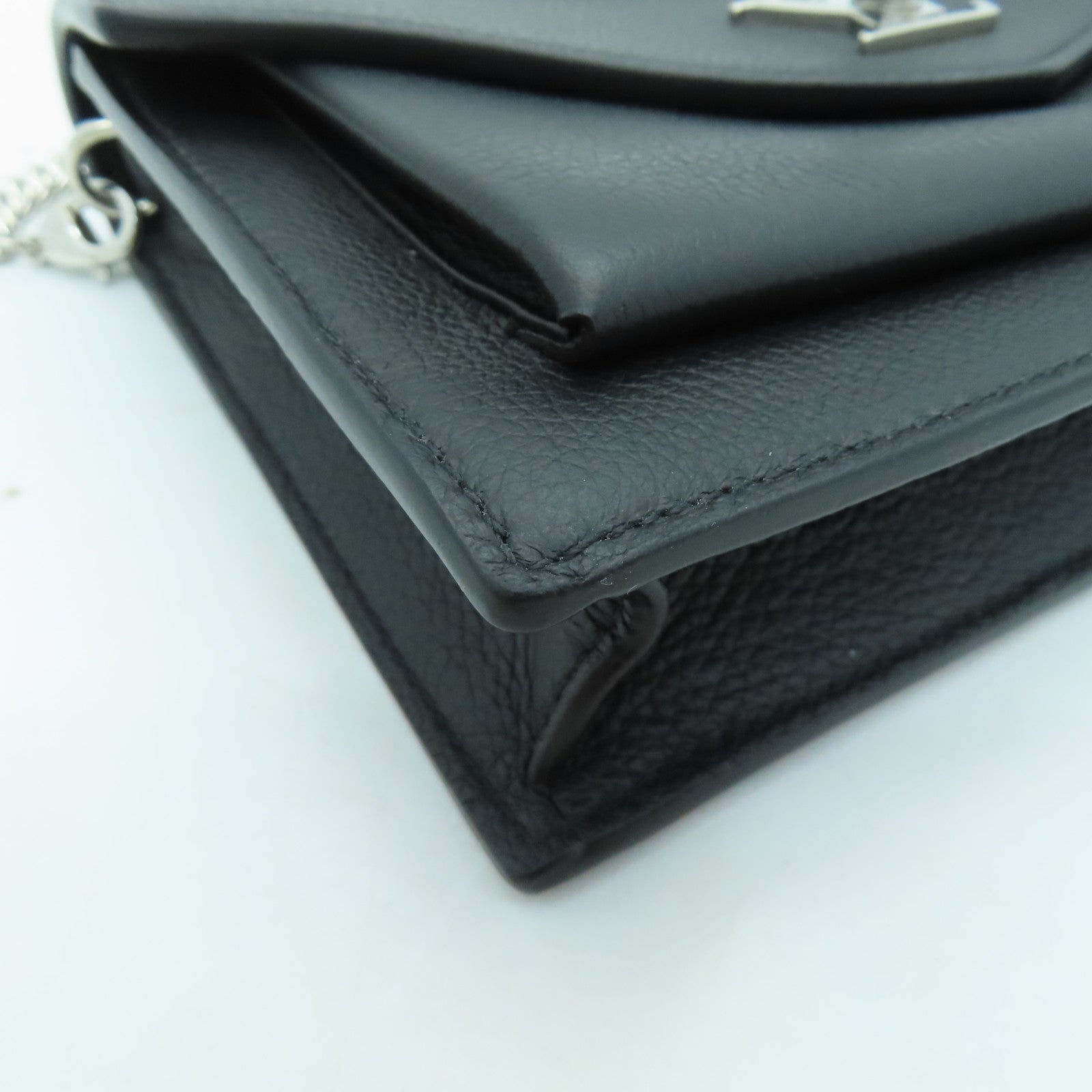 LOUIS VUITTON Leather Mylockme Chain Pochette Silver Buckle Shoulder Bag Black