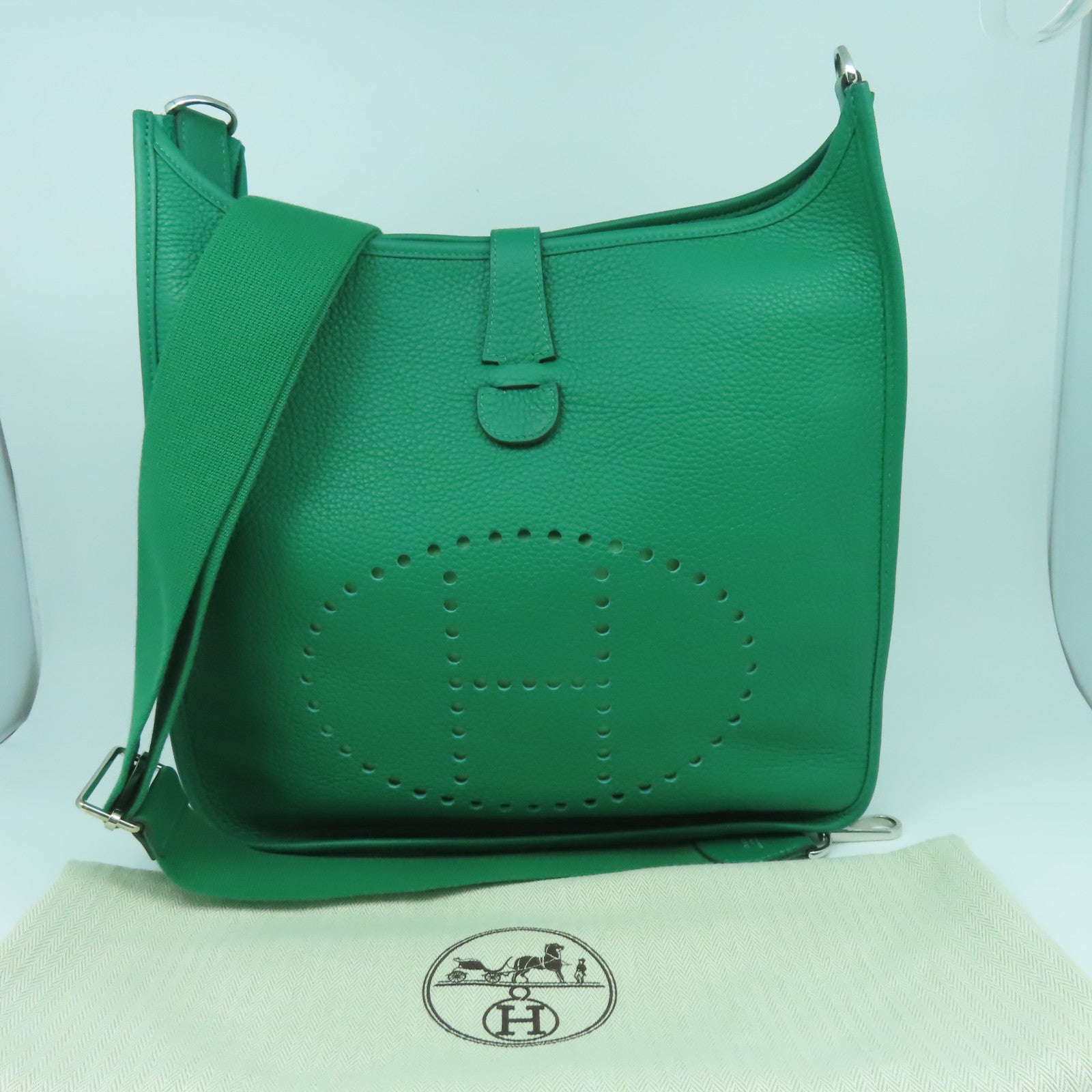 HERMES Clemence皮革Evelyne GM銀扣肩背袋綠色